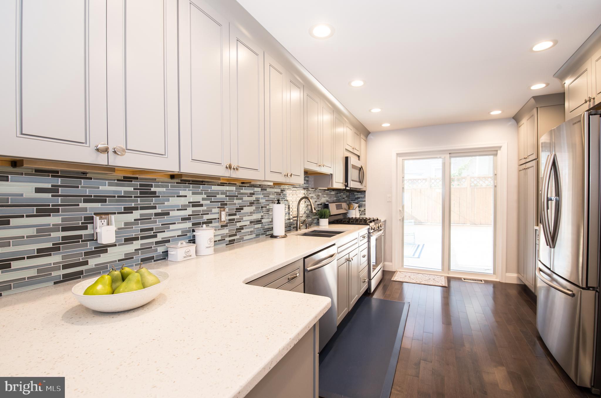 SPRING GARDEN - Residential