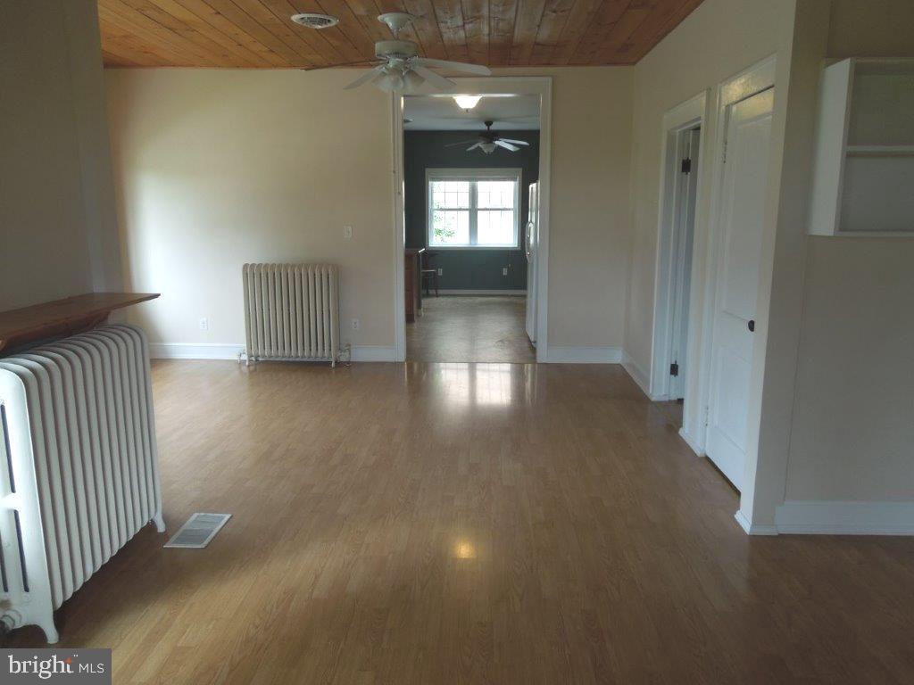 HIGHMOUNT - Residential