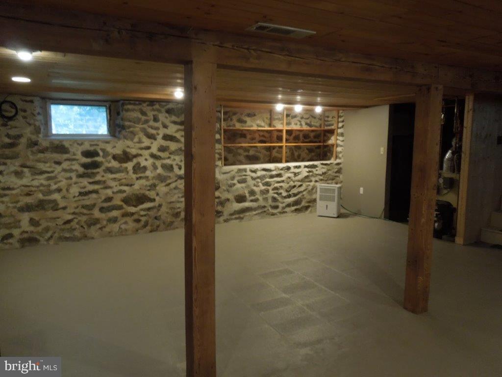 HIGHMOUNT - Residential