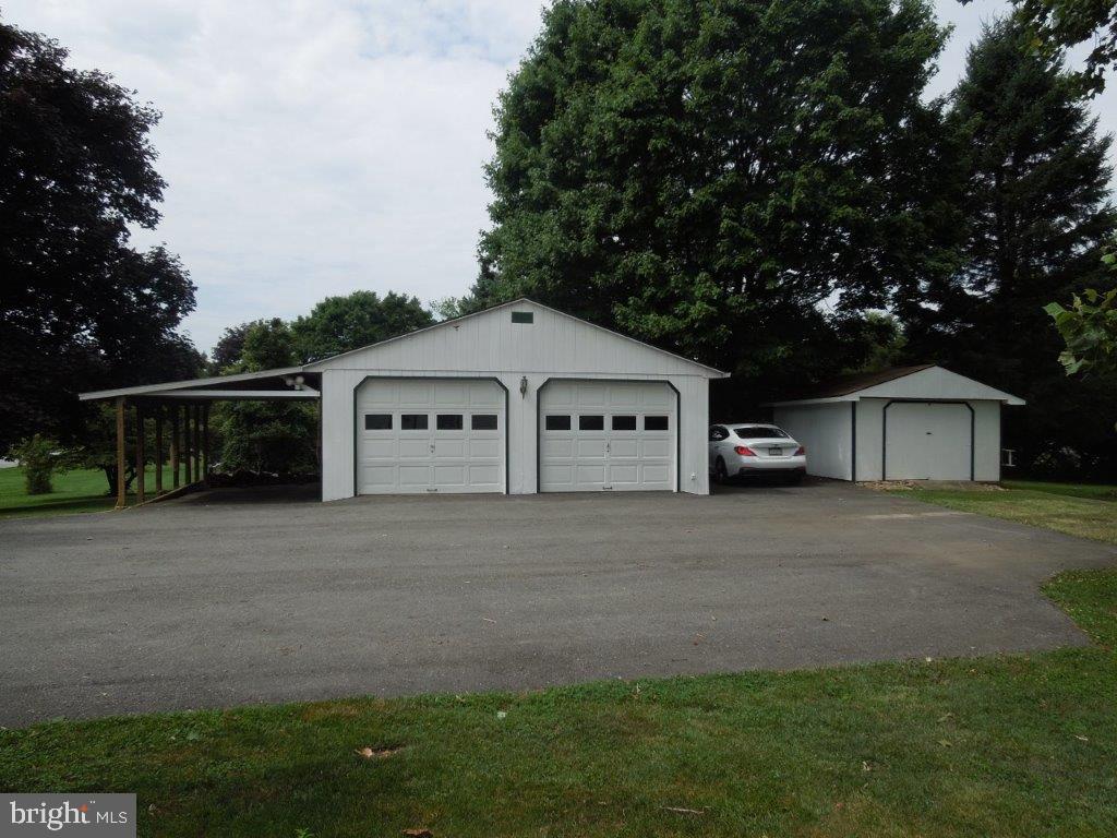 HIGHMOUNT - Residential