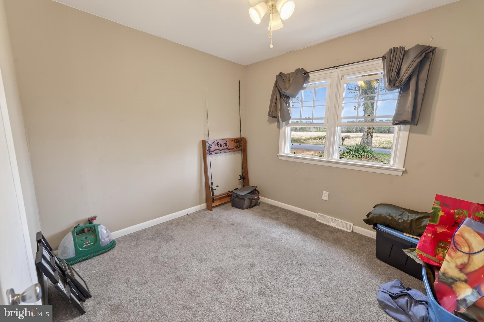 LINCOLN PARK - Residential