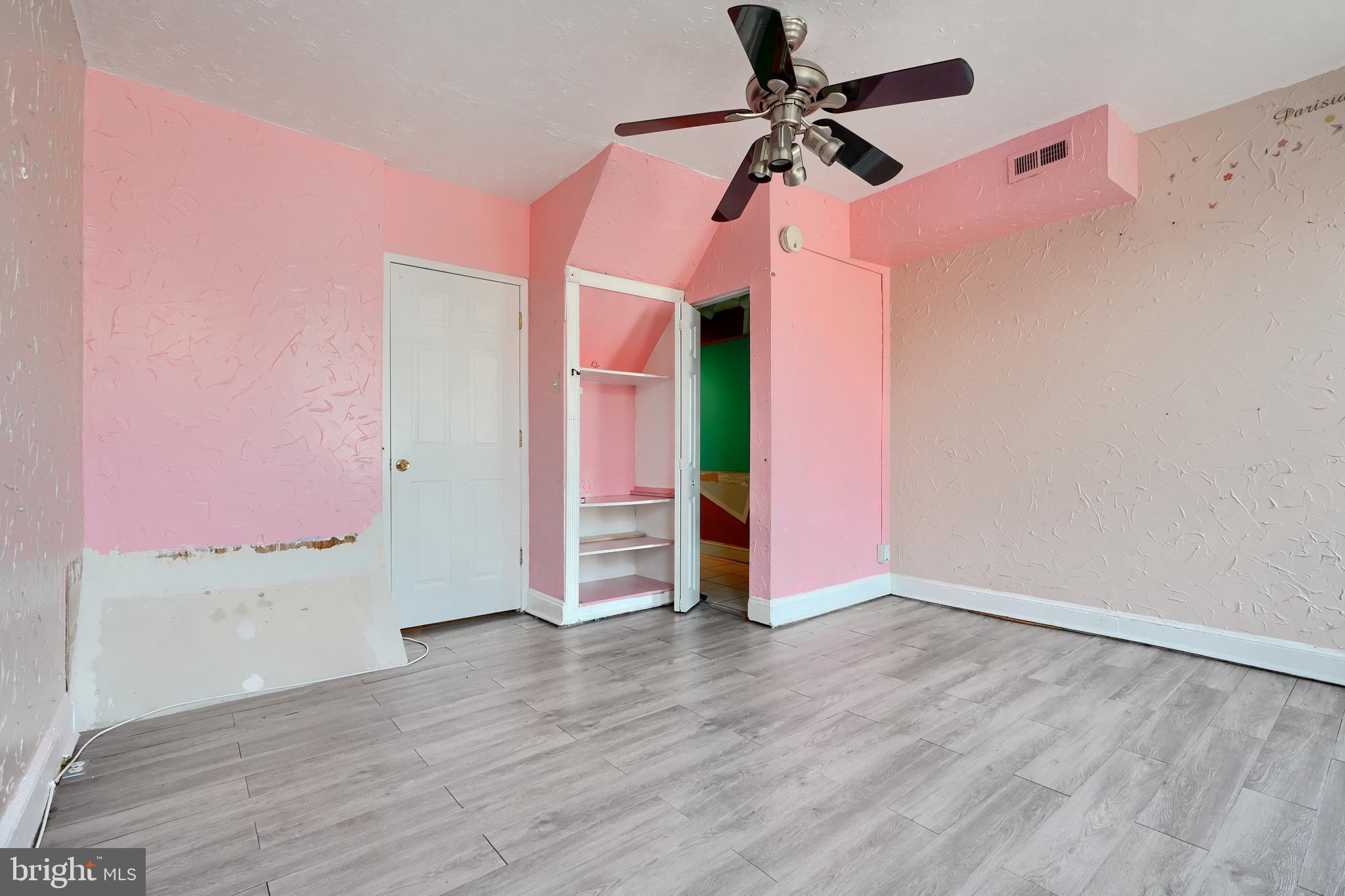 CHARLES VILLAGE - Residential Income