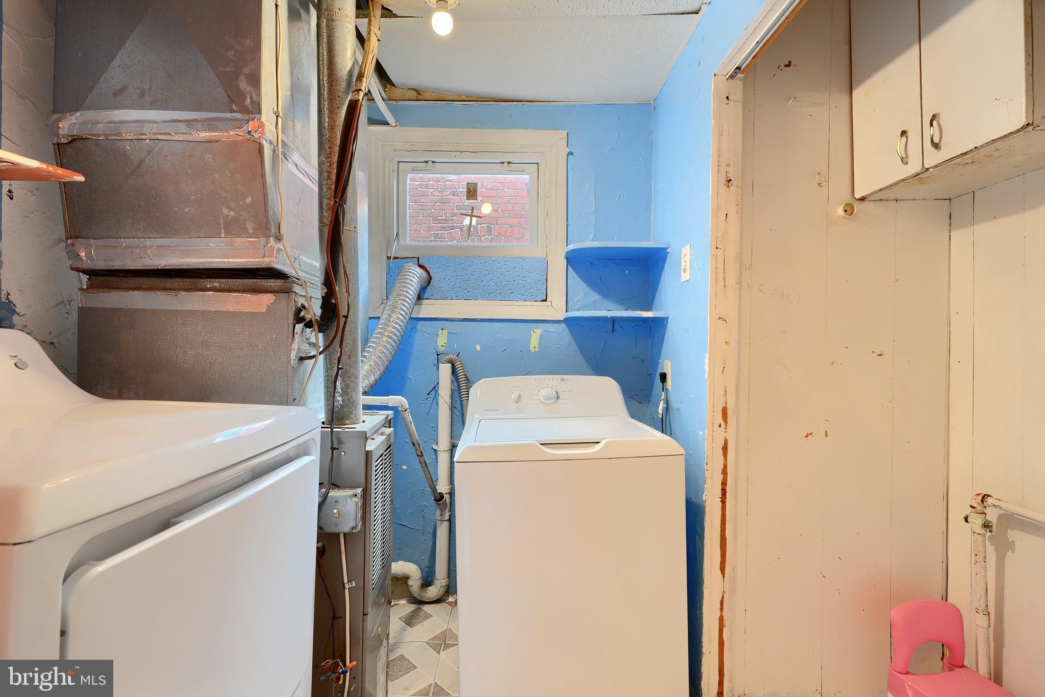 CHARLES VILLAGE - Residential Income