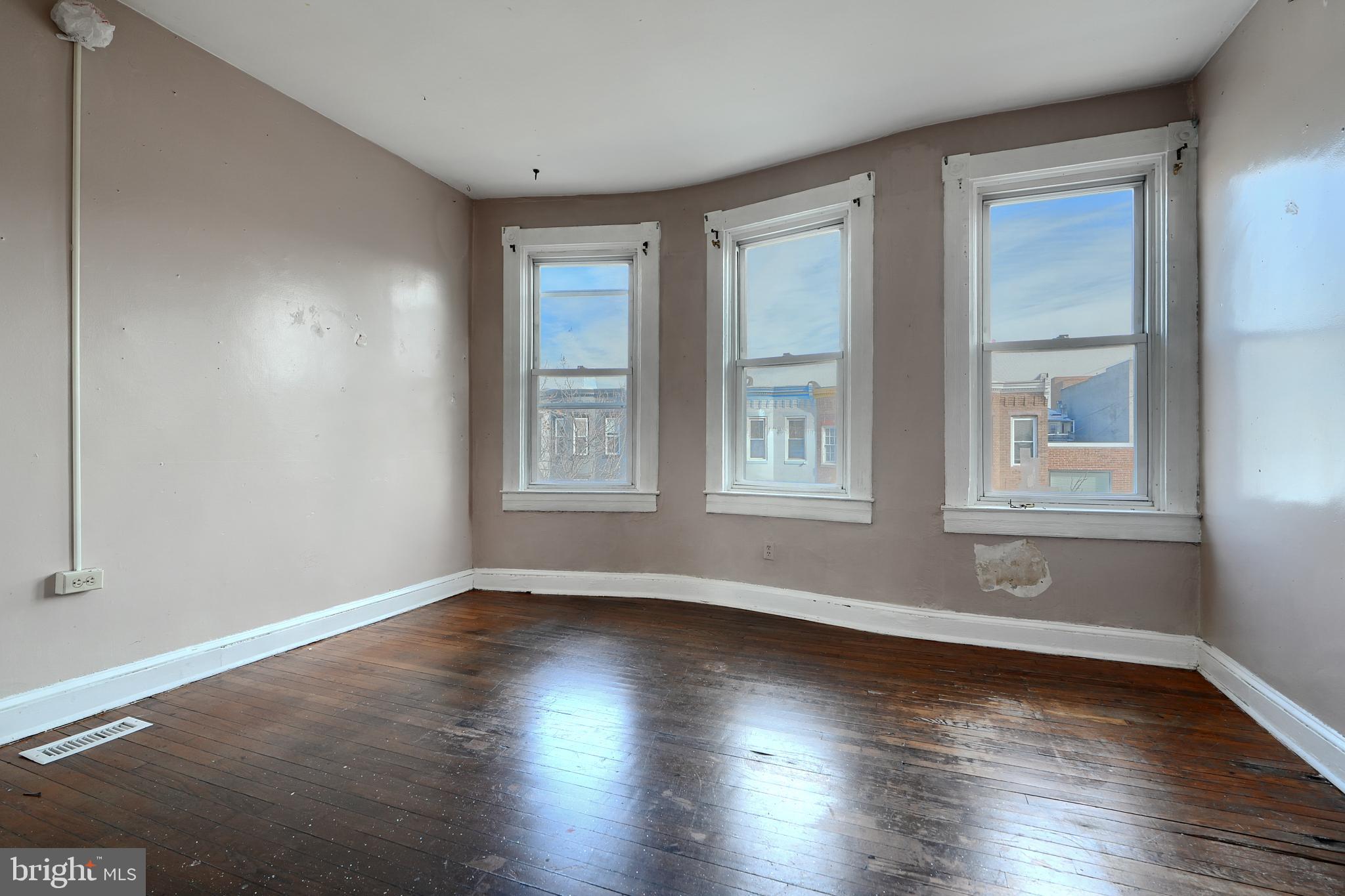 CHARLES VILLAGE - Residential Income