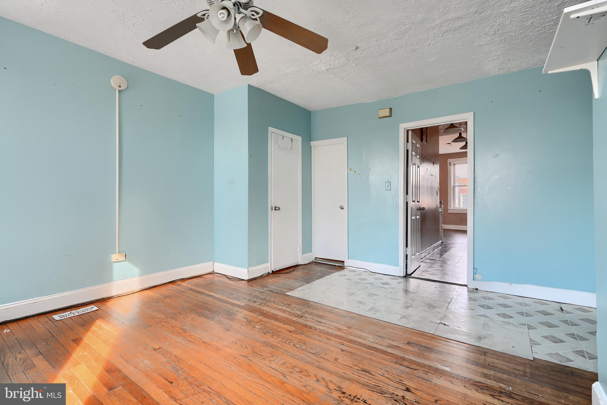 CHARLES VILLAGE - Residential Income