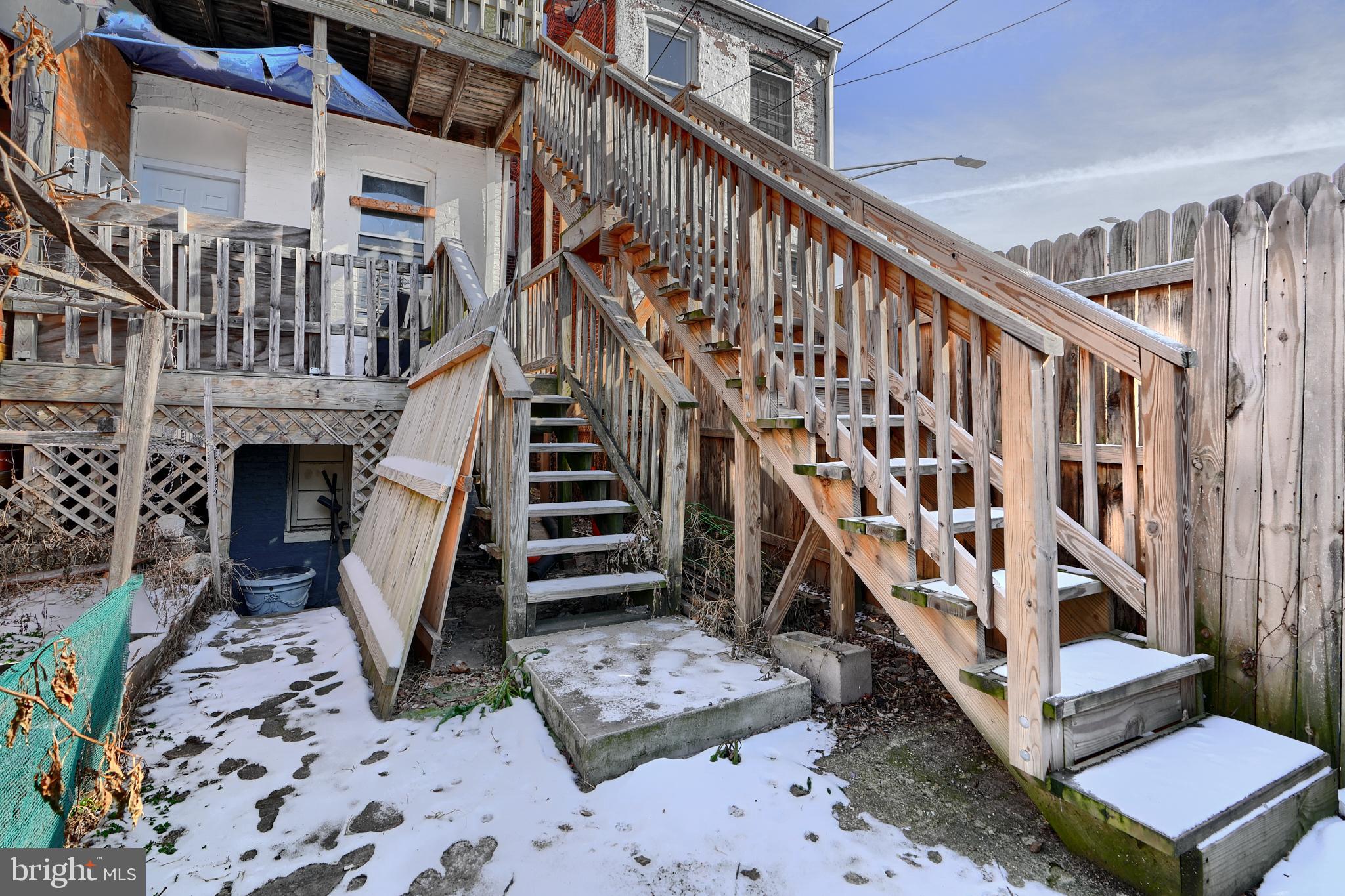 CHARLES VILLAGE - Residential Income