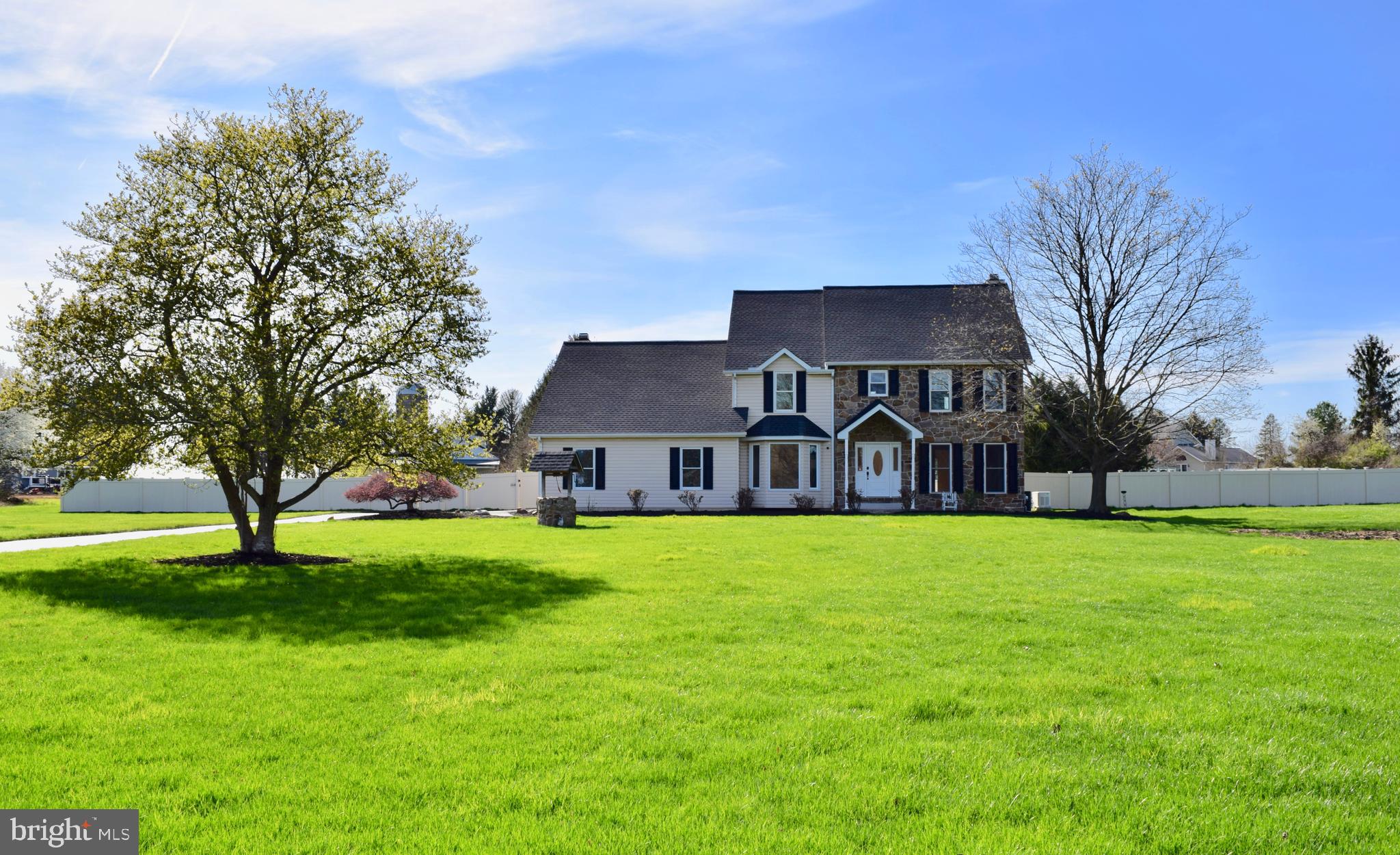 MEADOW WOODS - Residential