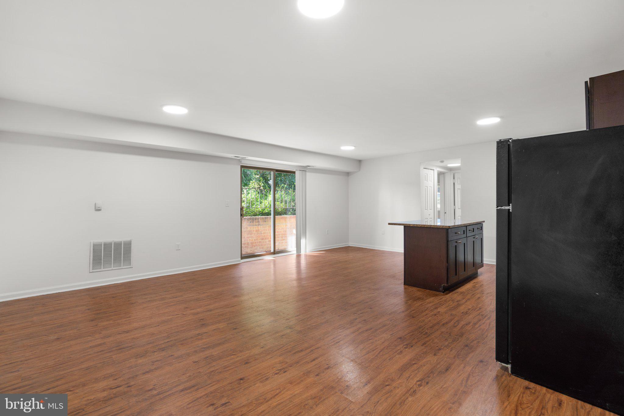 GWYNN OAK - Residential Lease