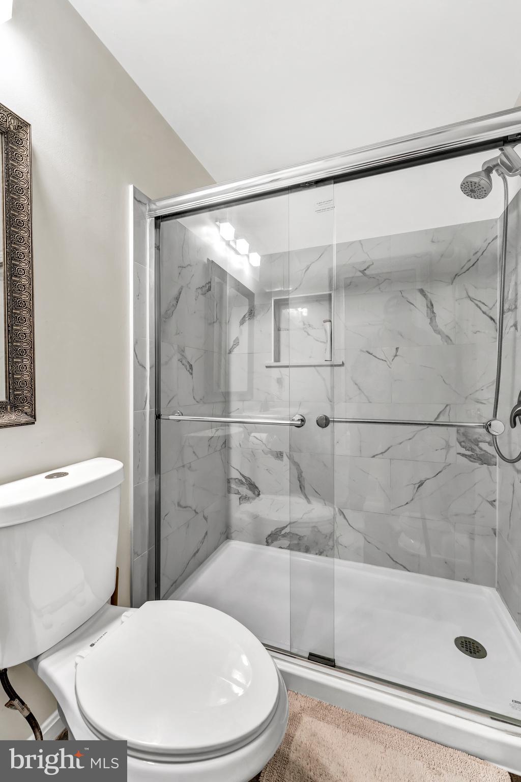 HAMPSHIRE - Residential