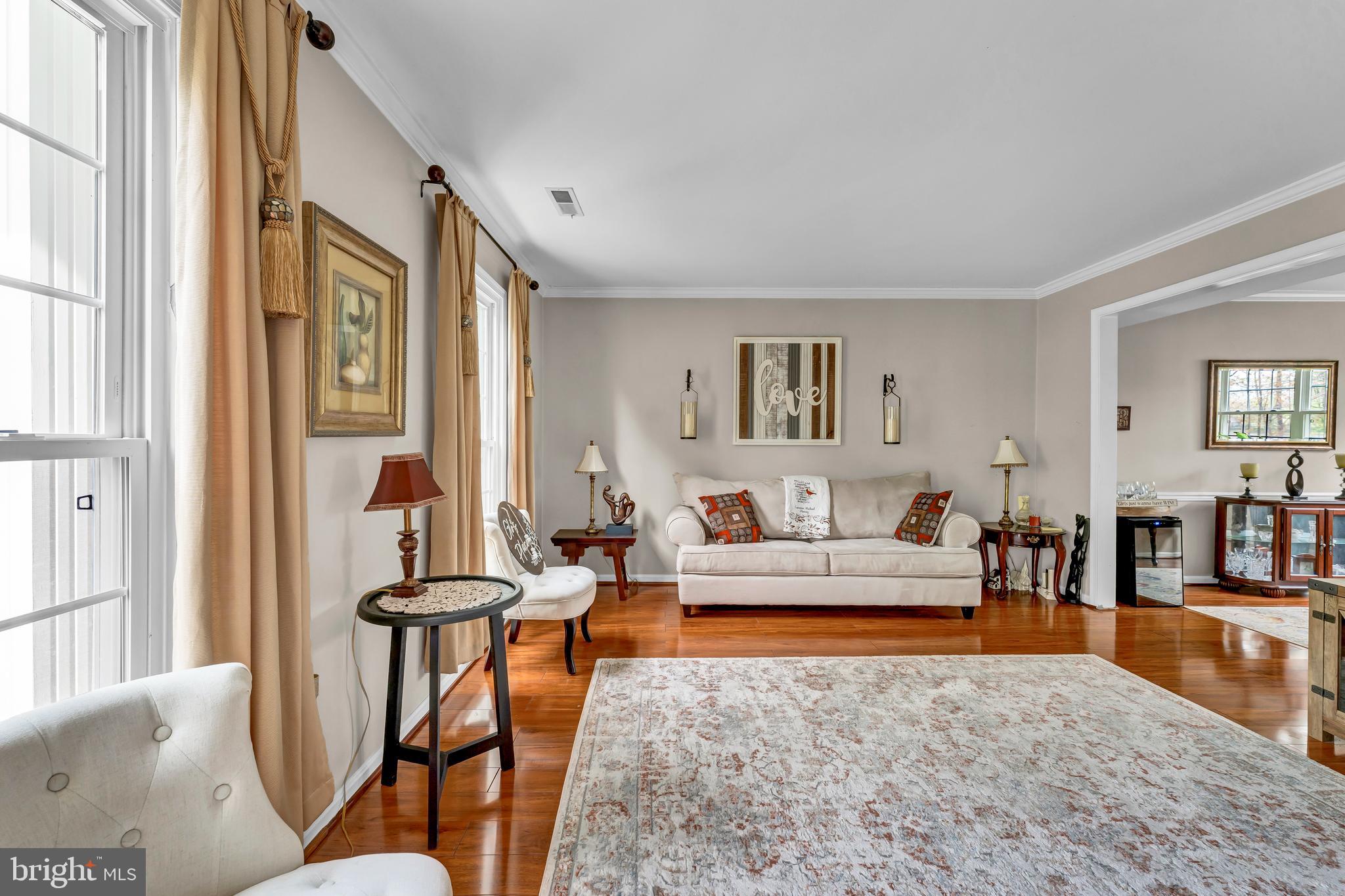 HAMPSHIRE - Residential