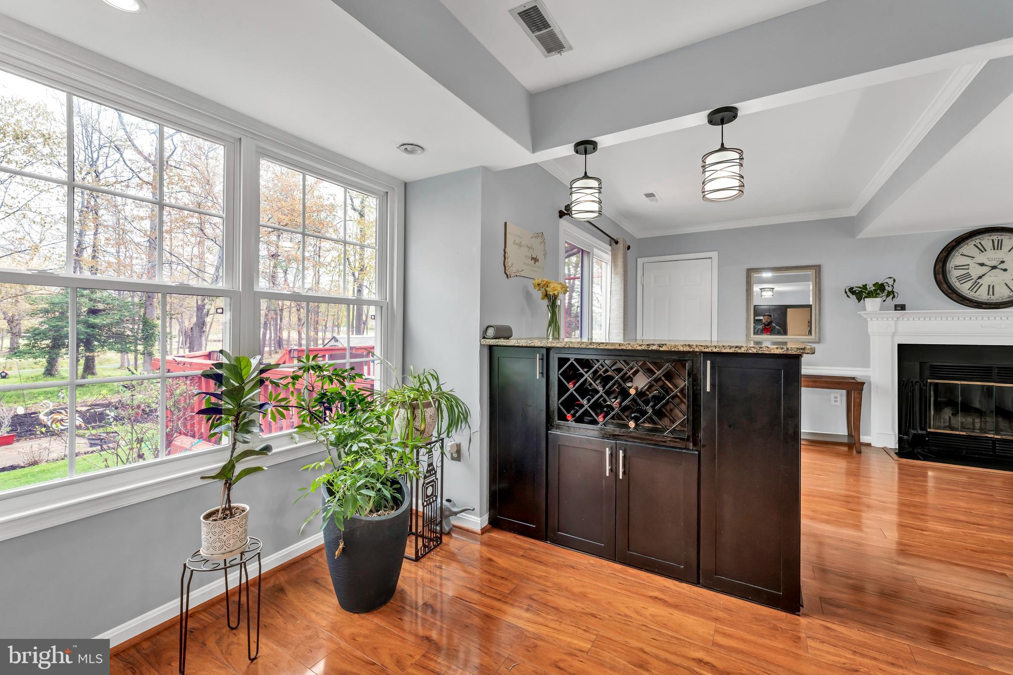 HAMPSHIRE - Residential