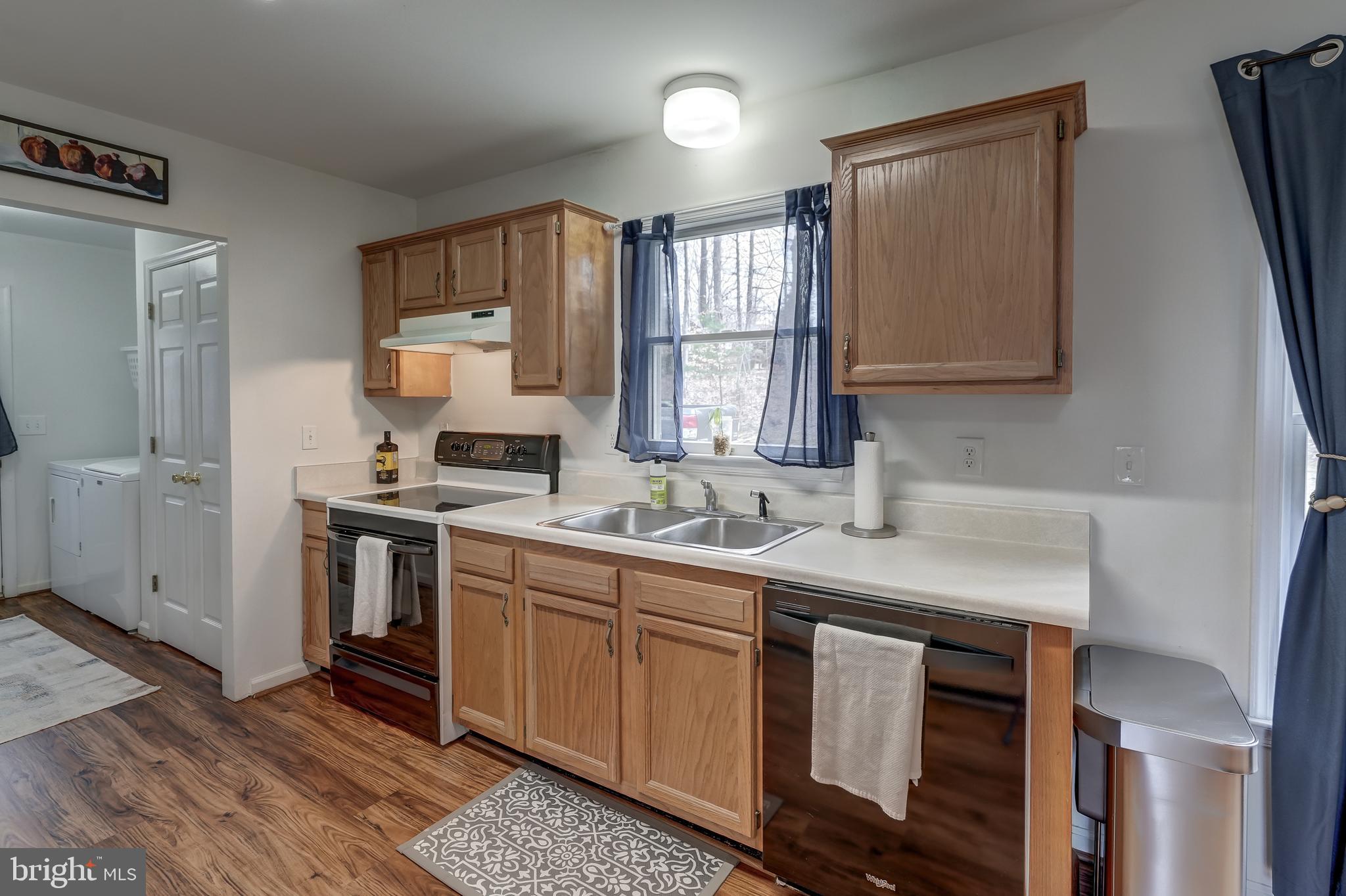 OAKWOOD - Residential