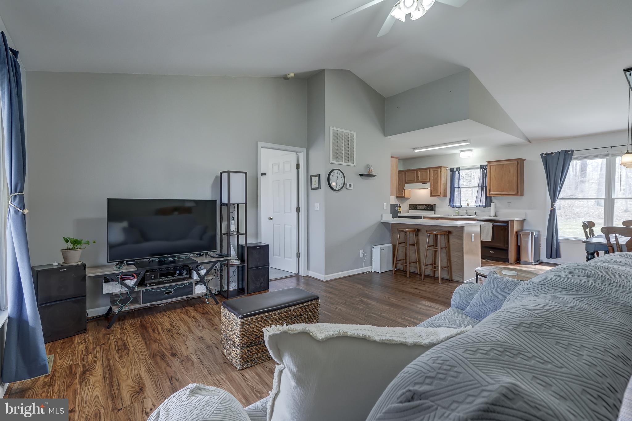 OAKWOOD - Residential