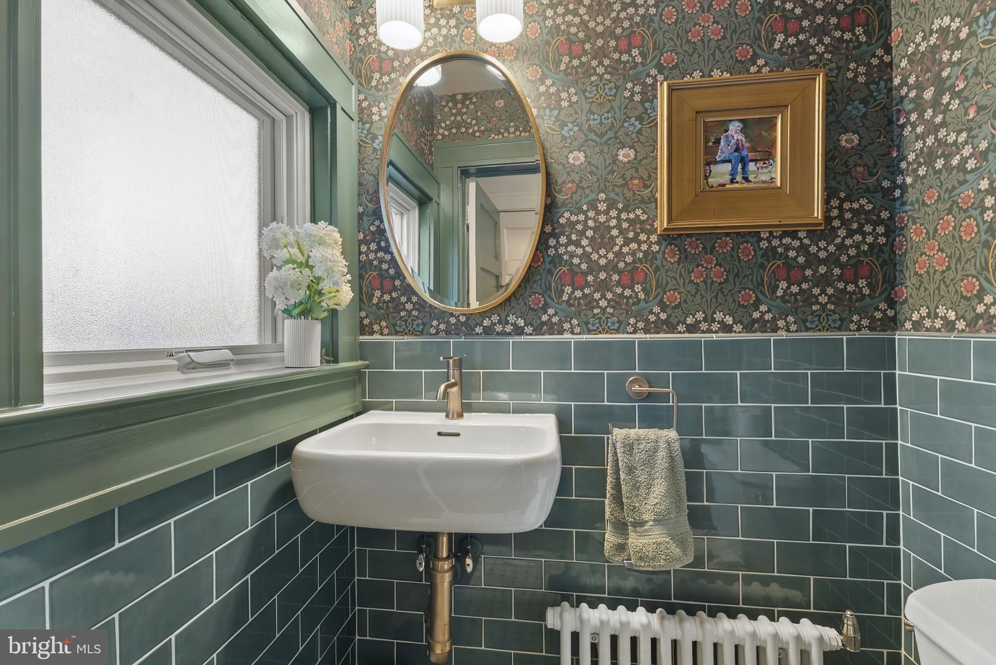 MOUNT WASHINGTON - Residential