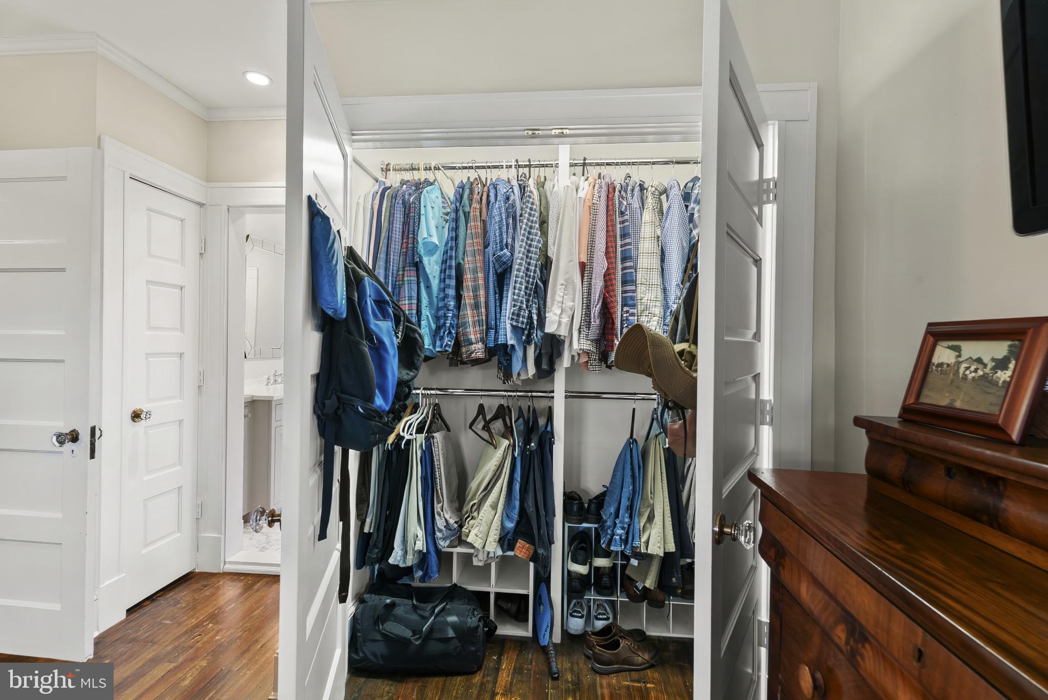 MOUNT WASHINGTON - Residential