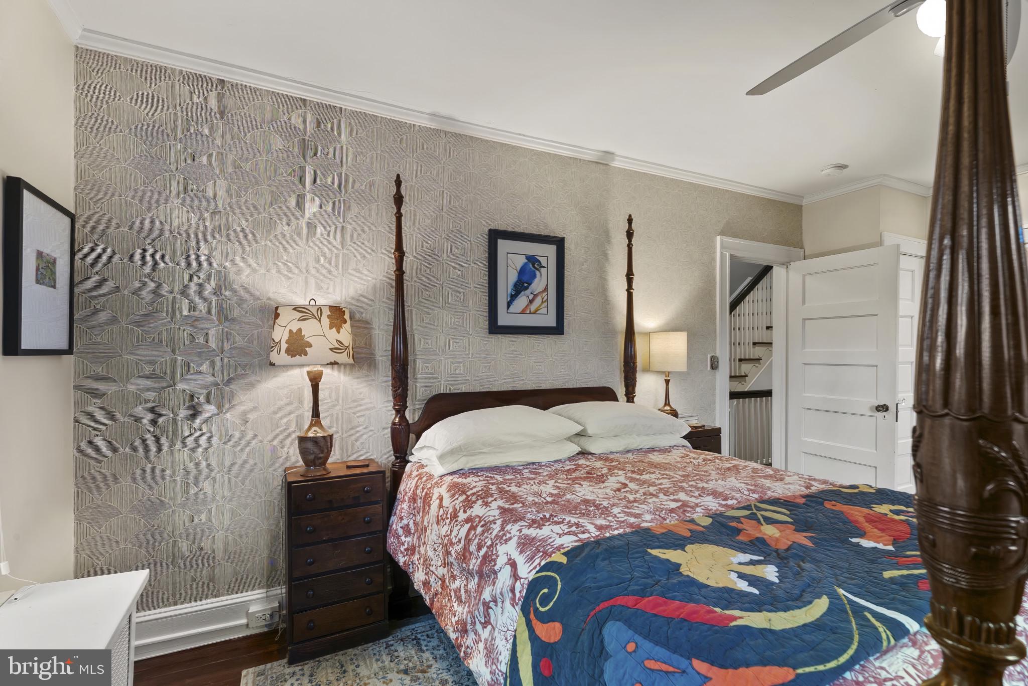 MOUNT WASHINGTON - Residential