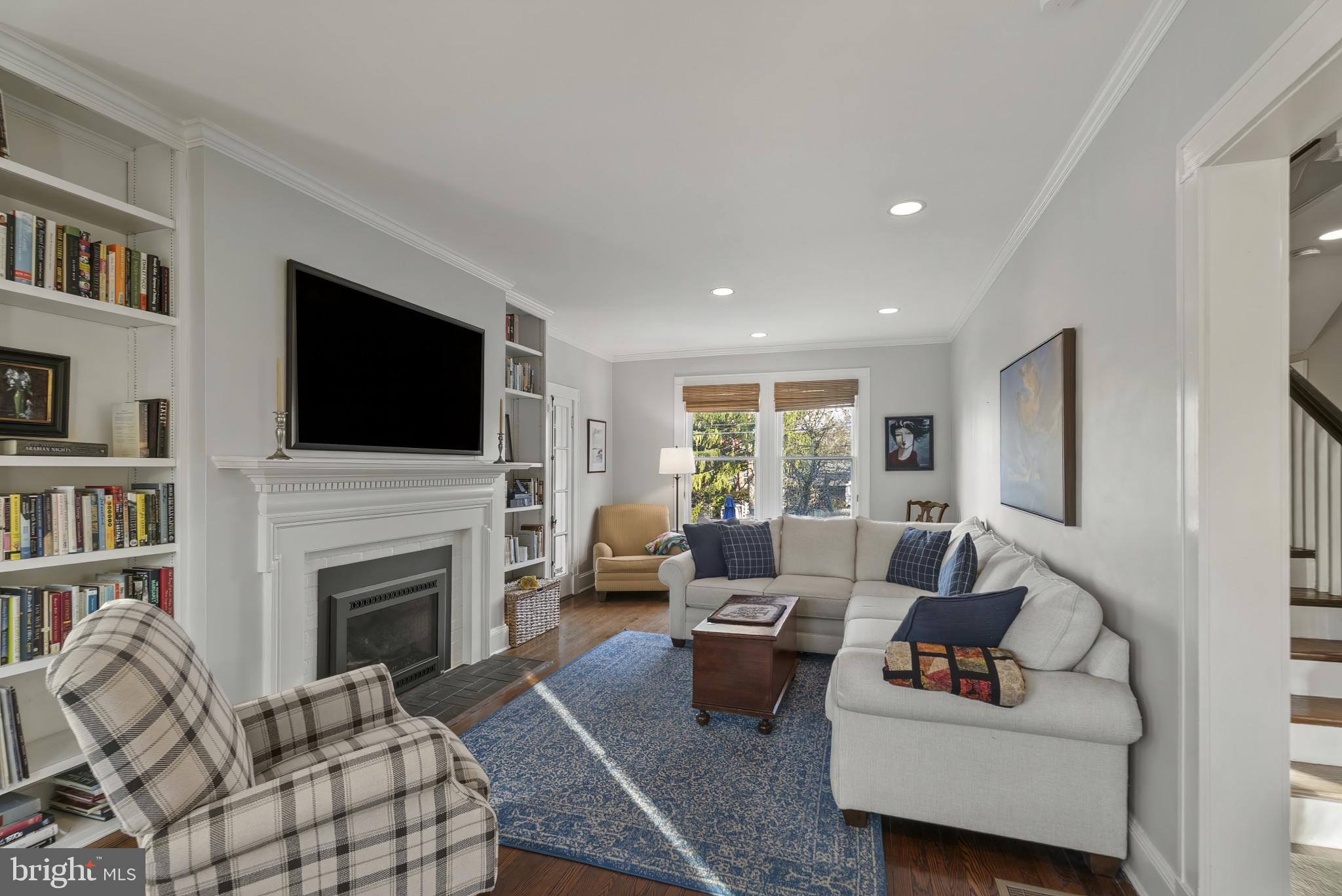 MOUNT WASHINGTON - Residential