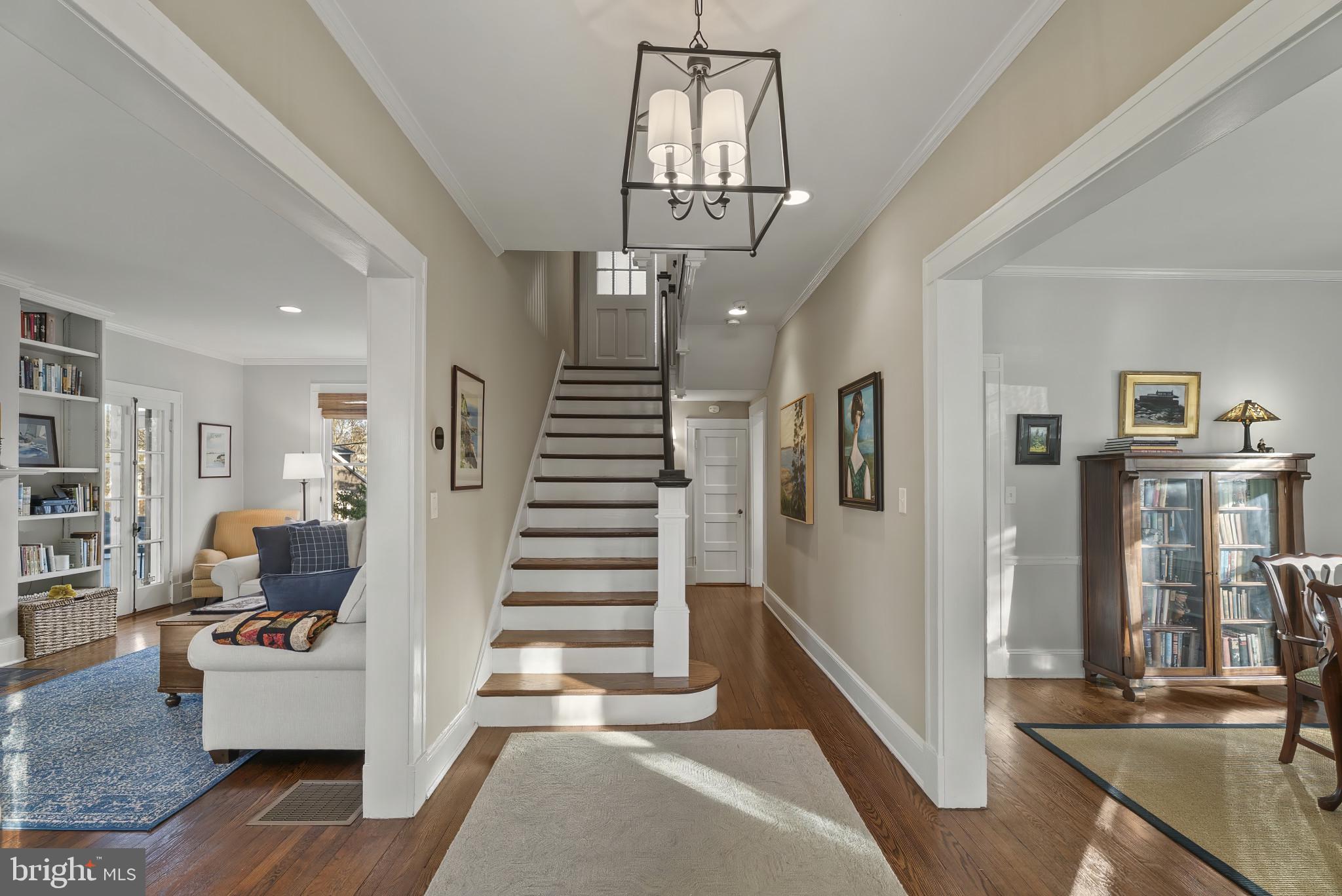 MOUNT WASHINGTON - Residential