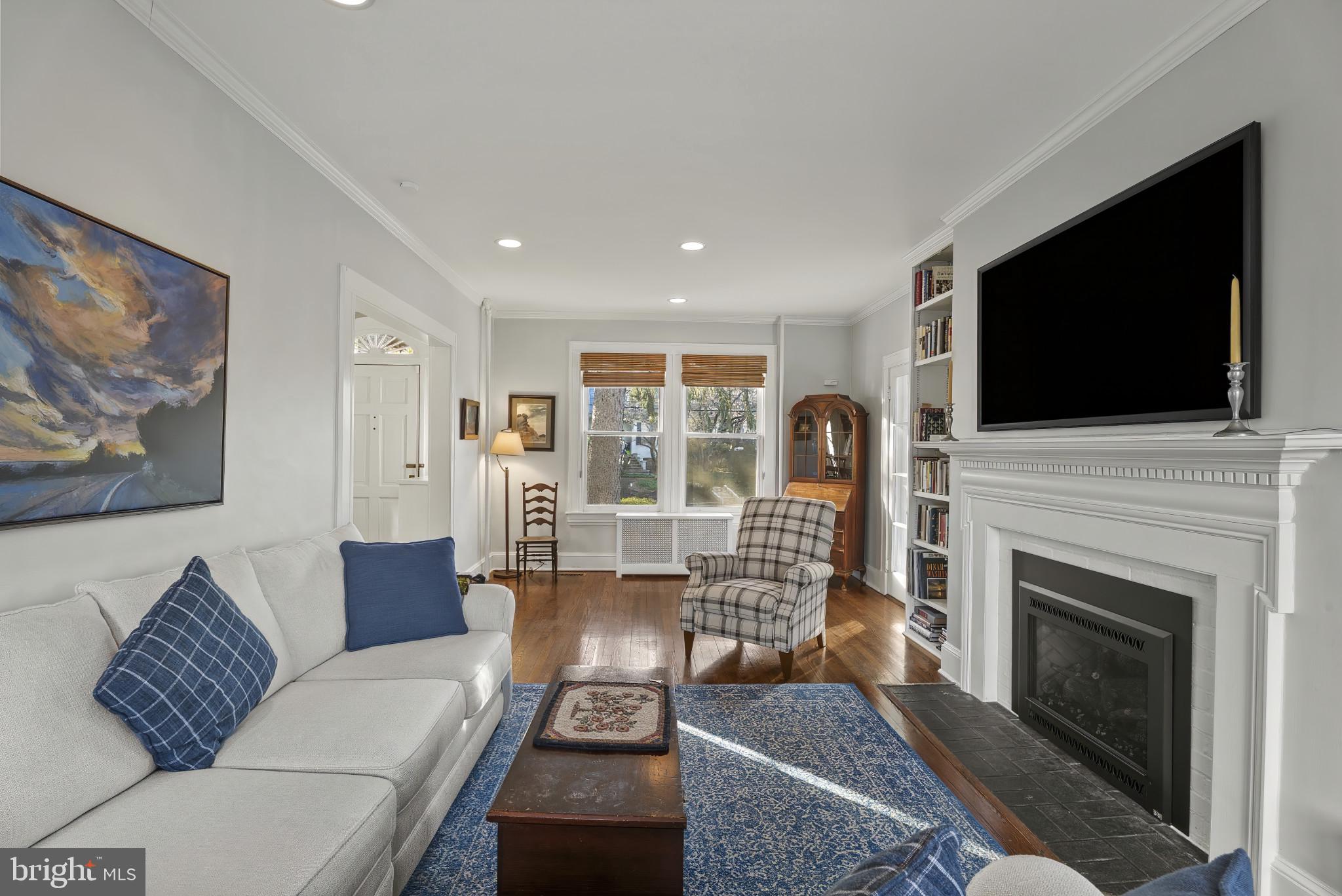 MOUNT WASHINGTON - Residential