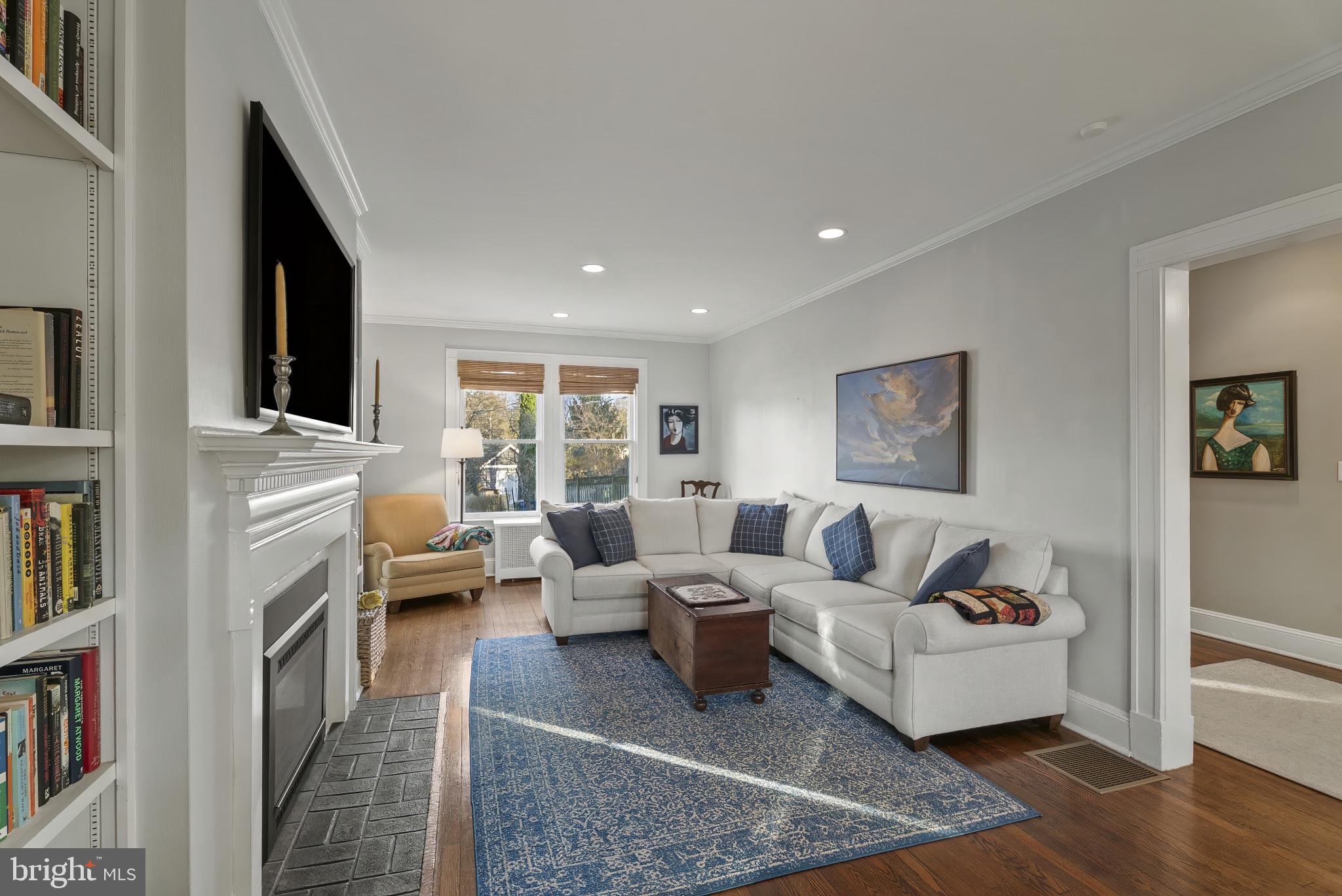 MOUNT WASHINGTON - Residential