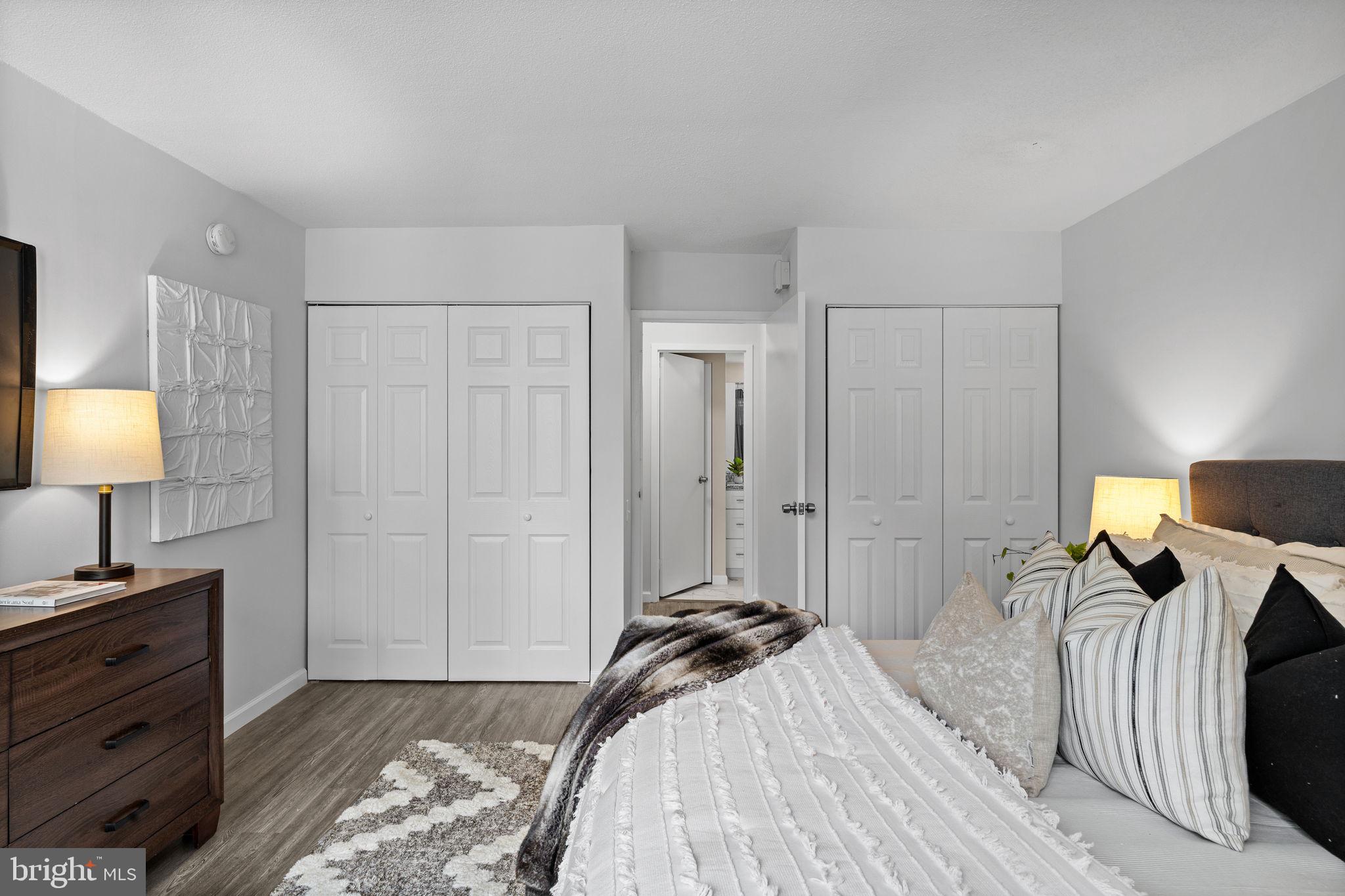 AVENUE OF THE ARTS - Residential