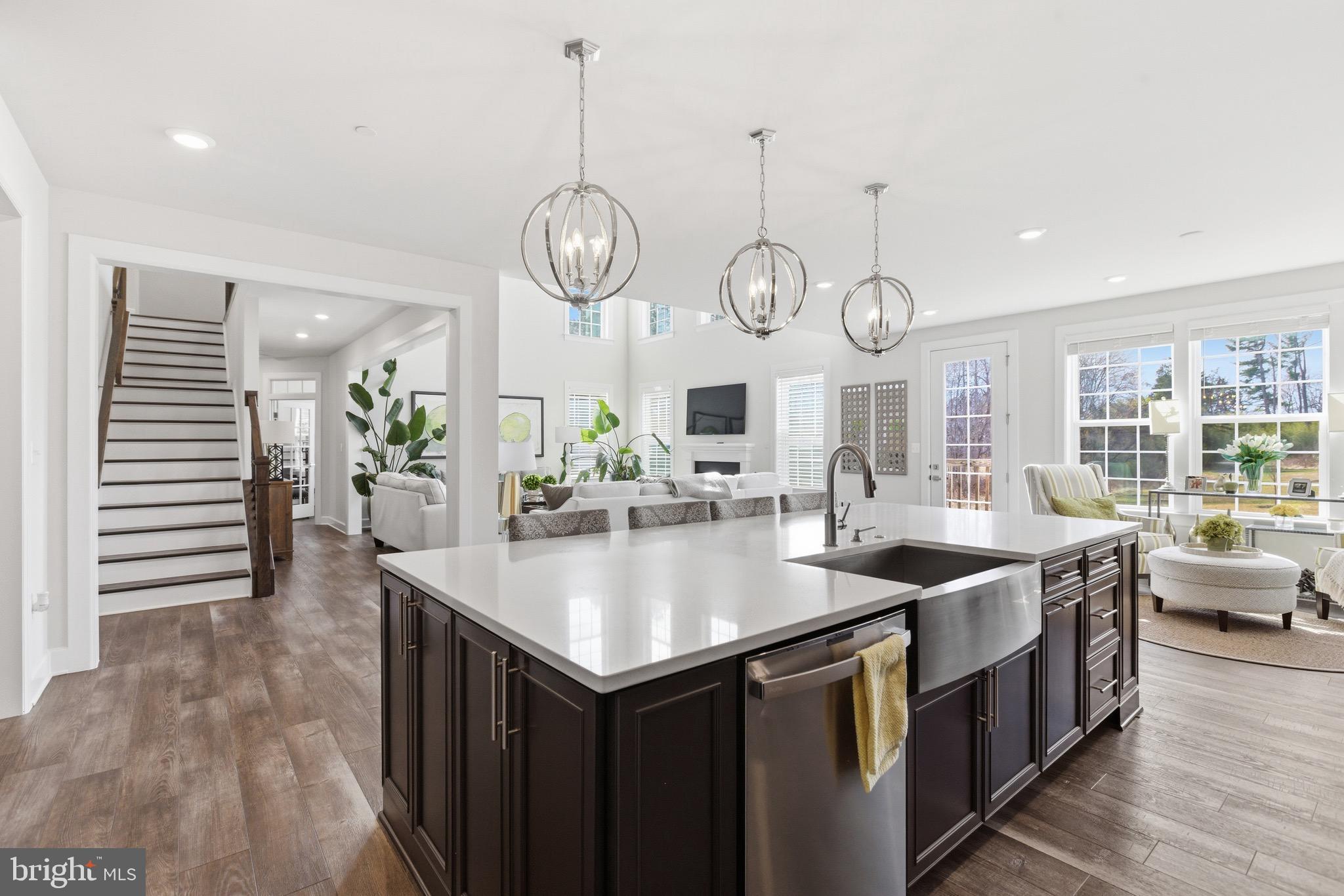 OAK CREEK CLUB - Residential