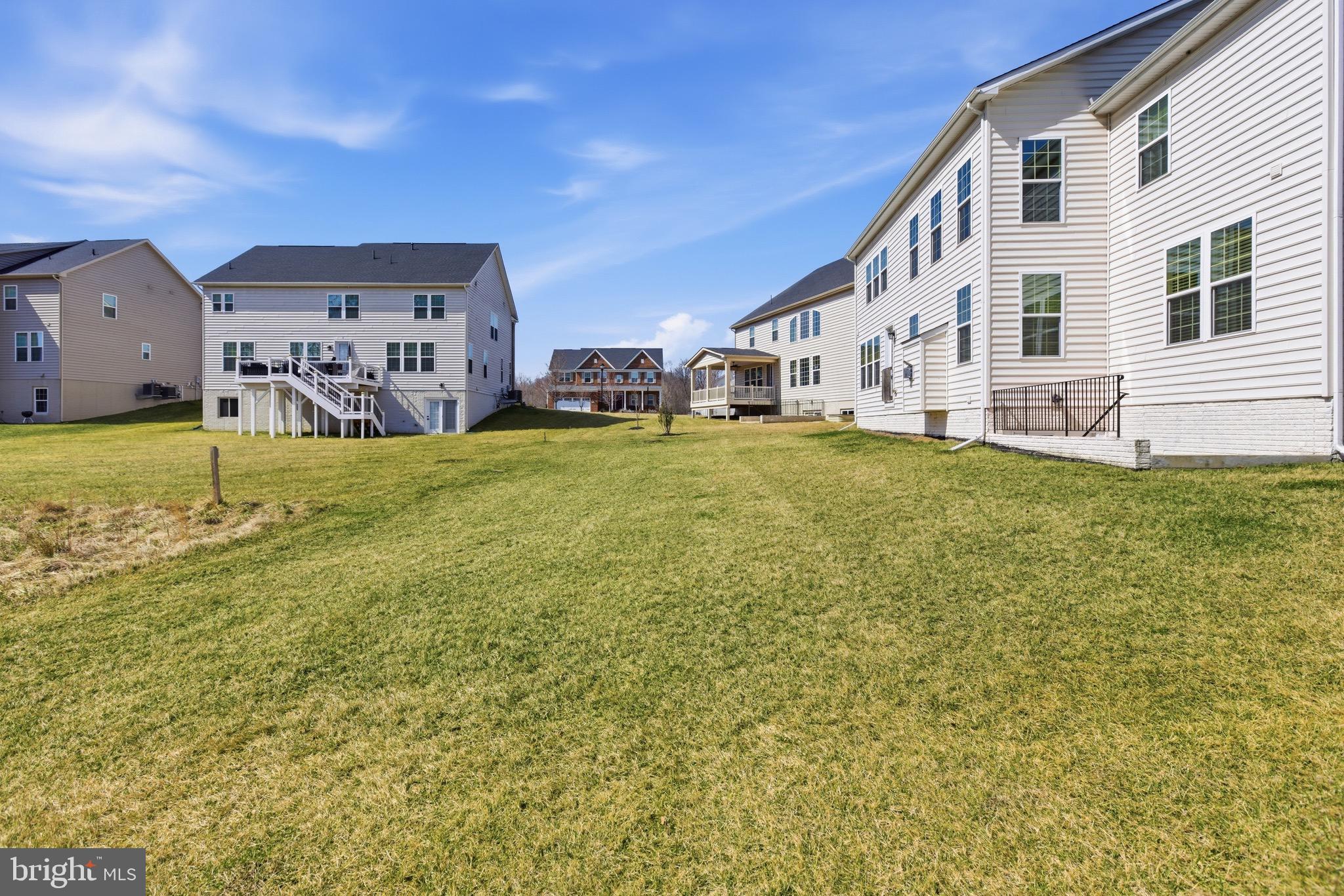 OAK CREEK CLUB - Residential