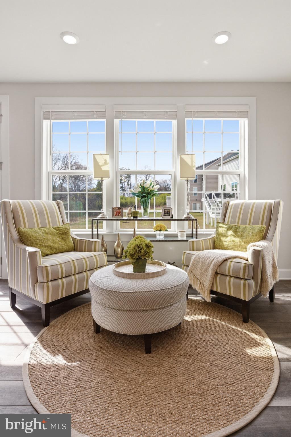 OAK CREEK CLUB - Residential