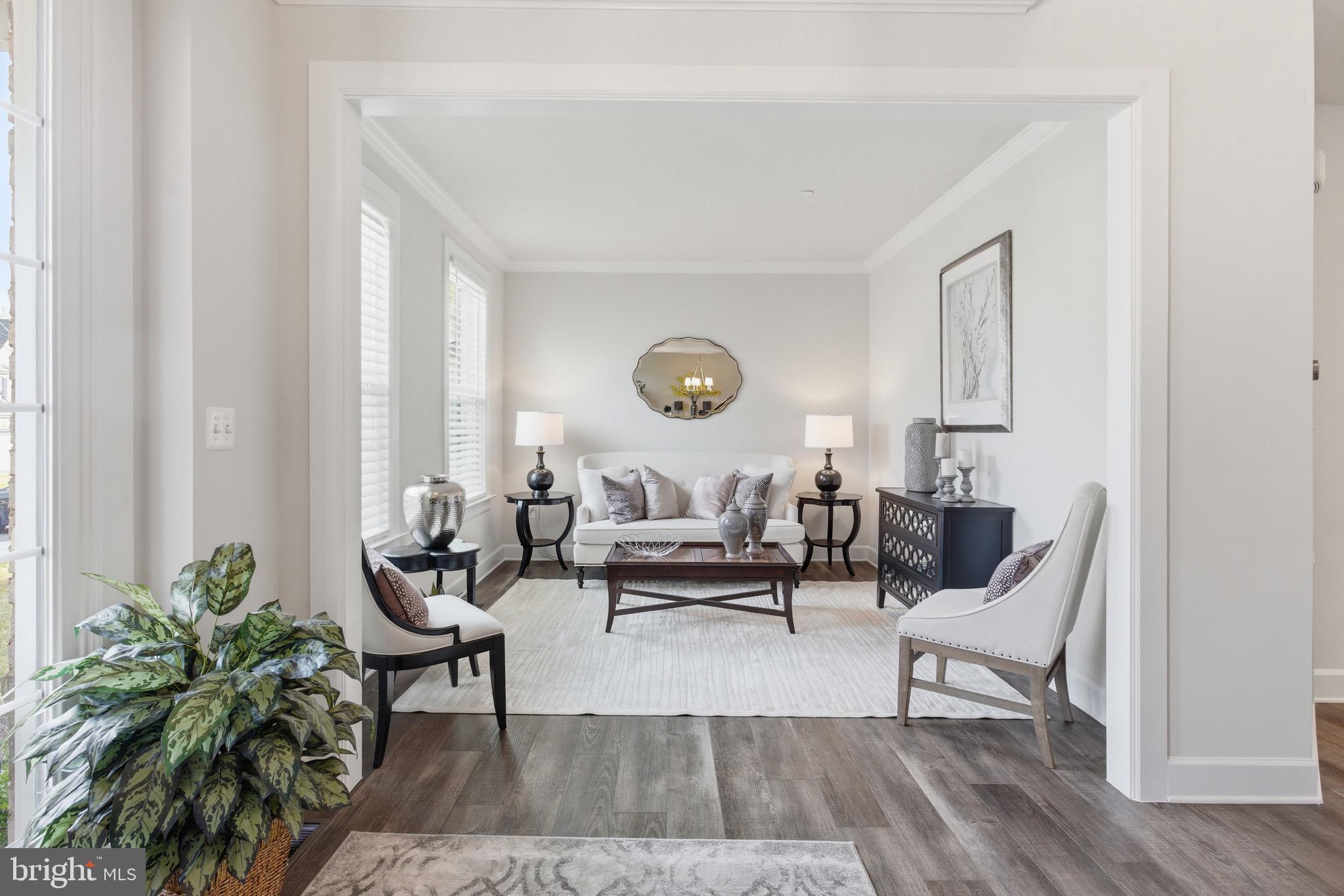 OAK CREEK CLUB - Residential