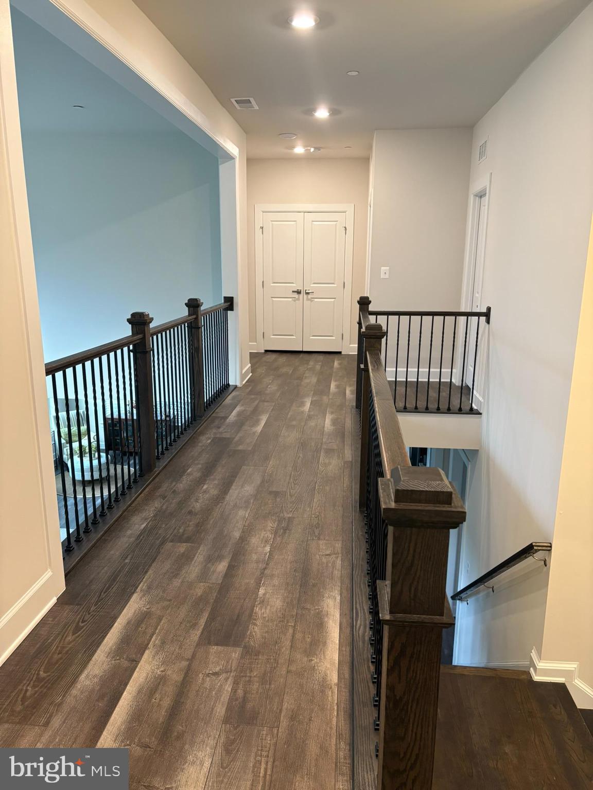 OAK CREEK CLUB - Residential