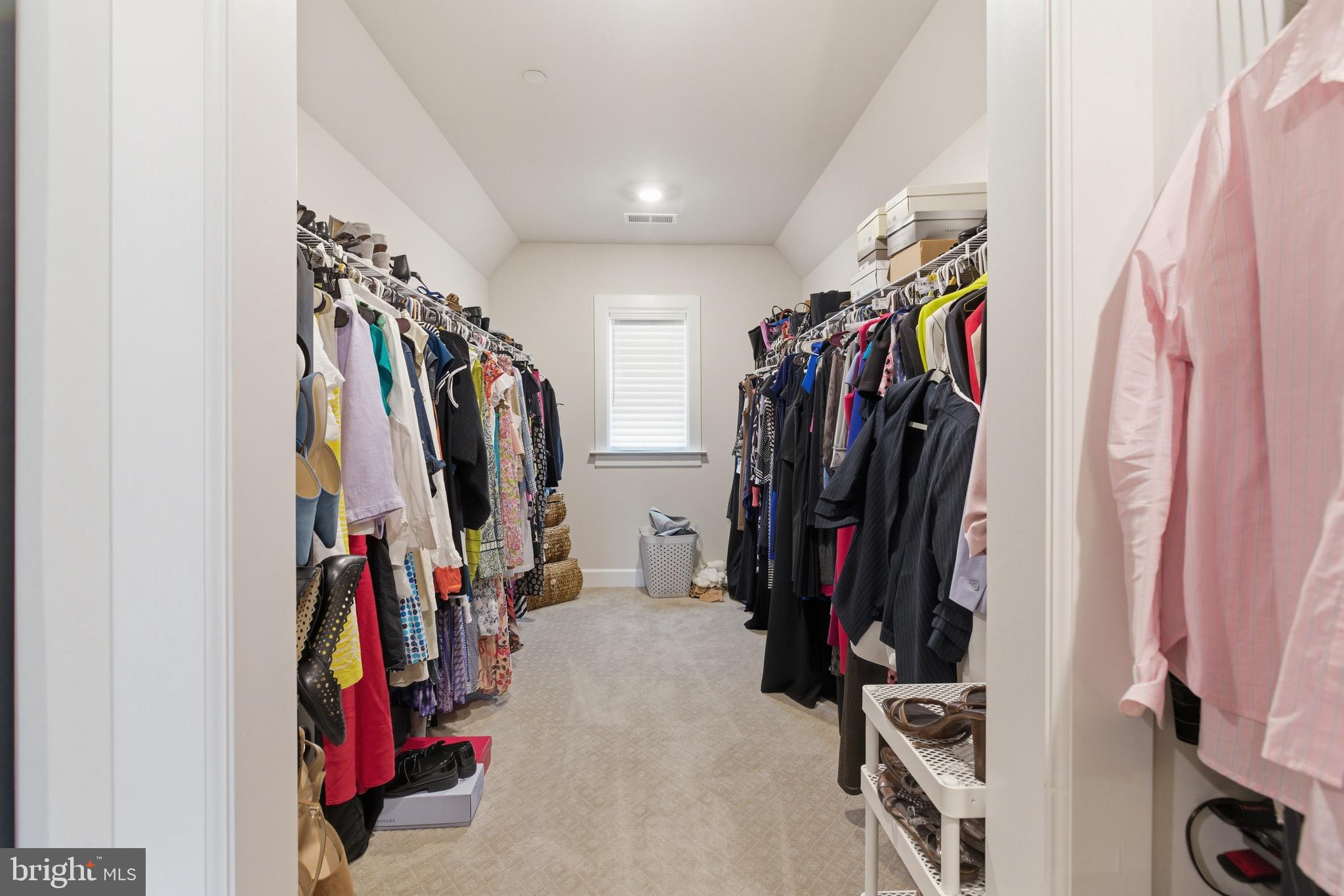 OAK CREEK CLUB - Residential