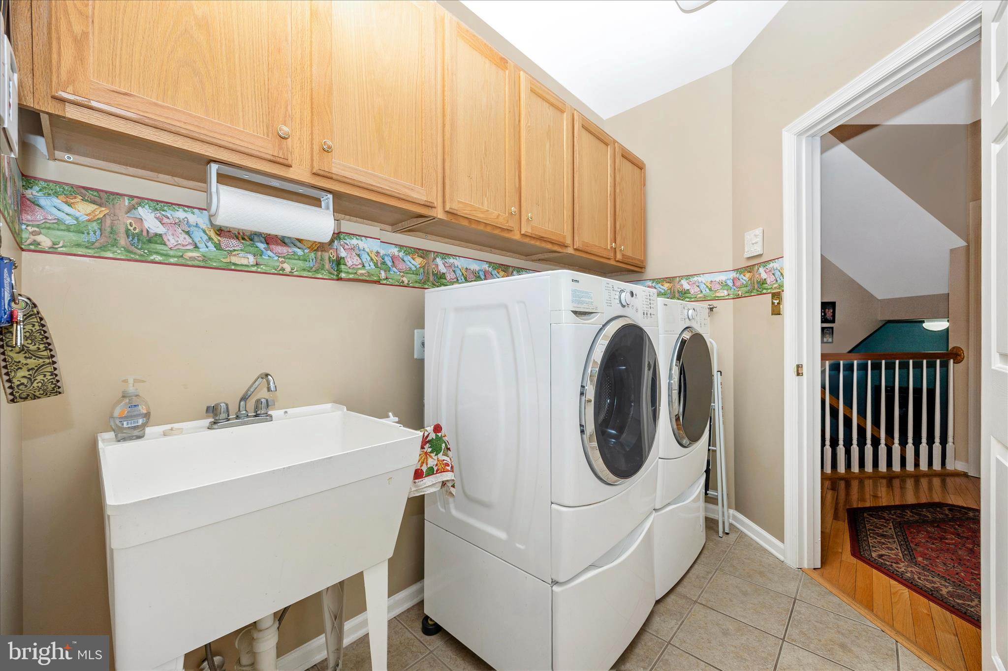 SIGNATURE CLUB AT GREENVIEW - Residential