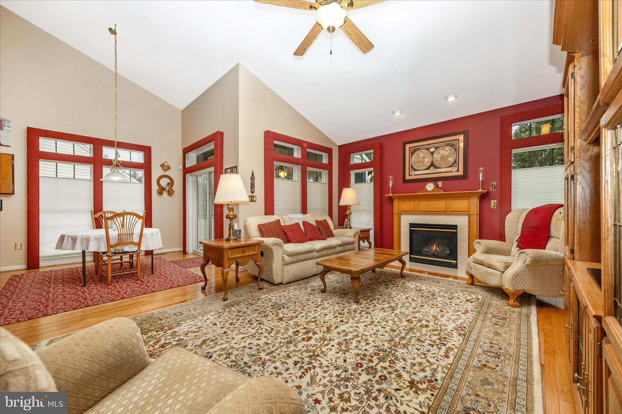 SIGNATURE CLUB AT GREENVIEW - Residential