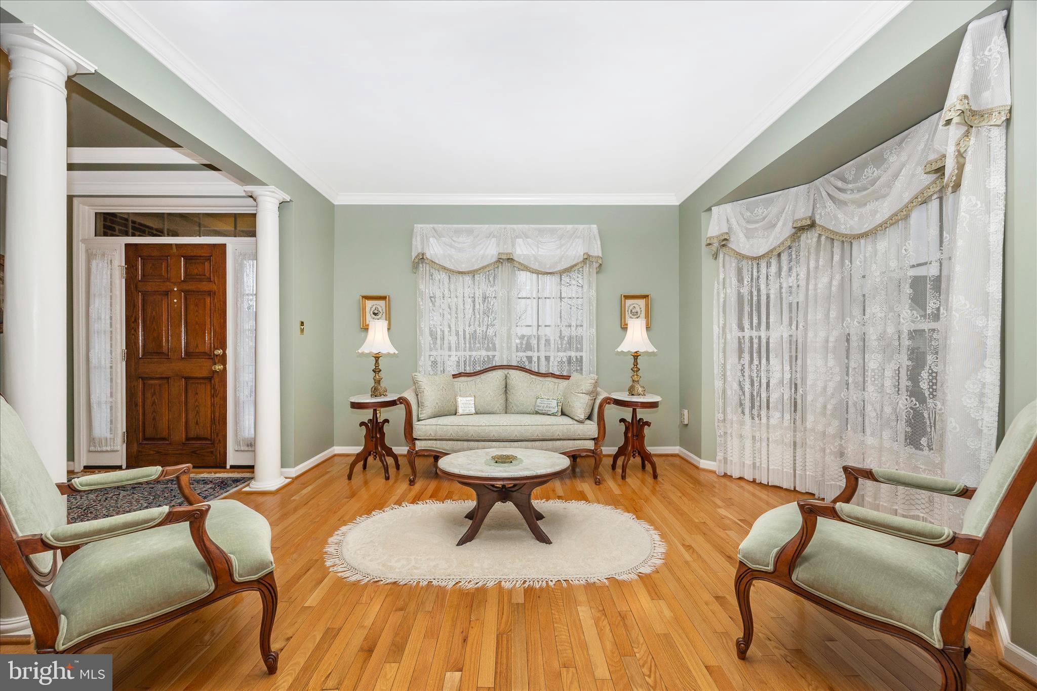 SIGNATURE CLUB AT GREENVIEW - Residential