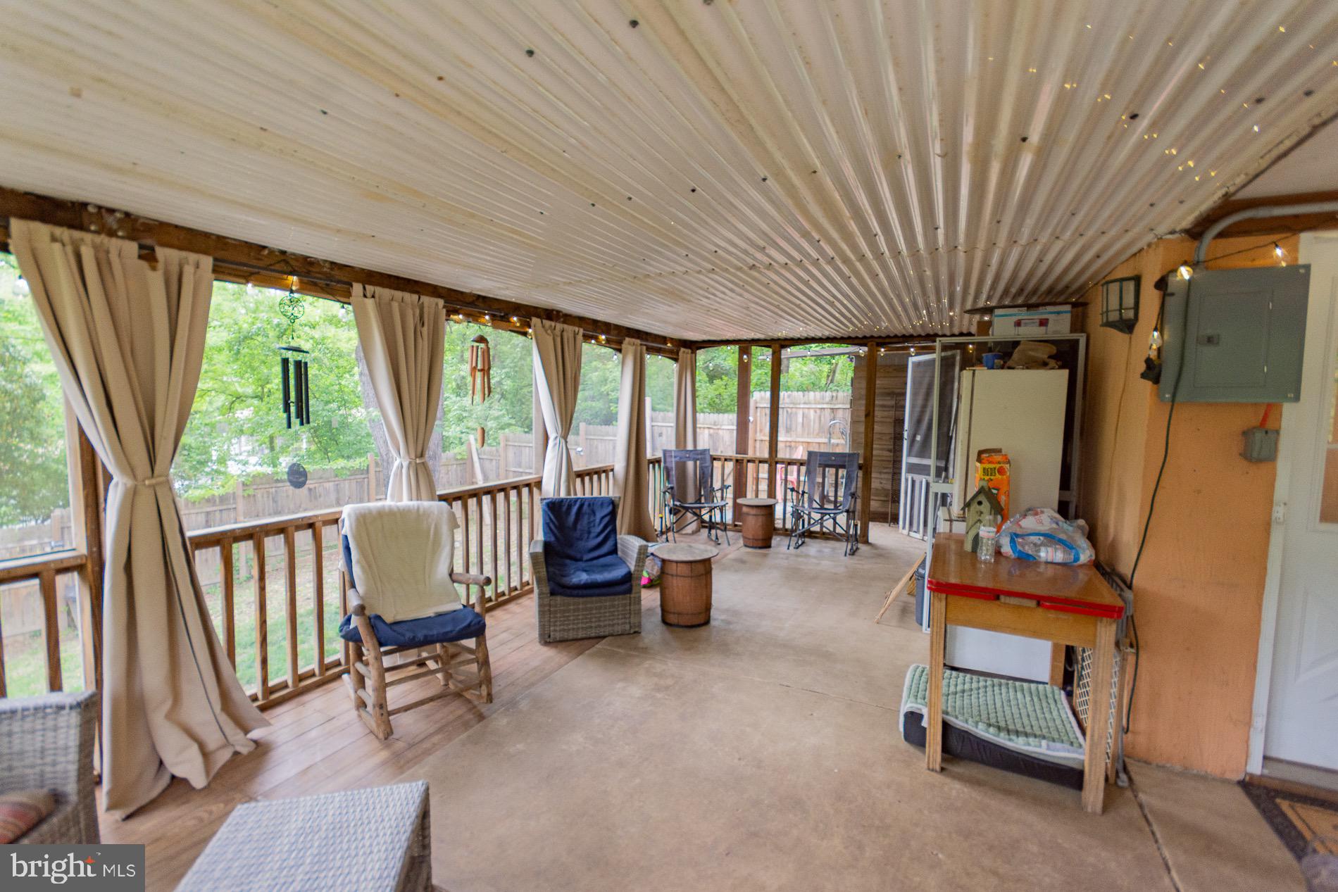 SHANNONDALE - Residential