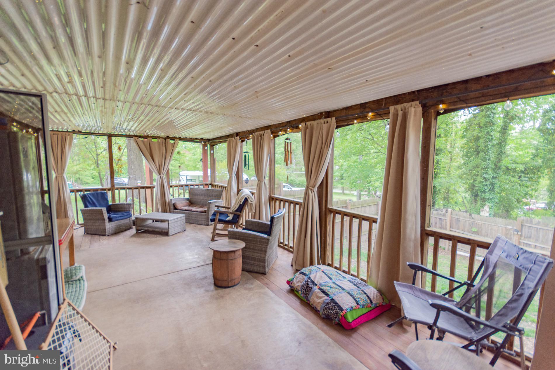 SHANNONDALE - Residential