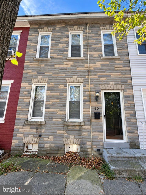 Photo of 10 W 4th Street, POTTSTOWN, PA 19464 (MLS # PAMC2195708)