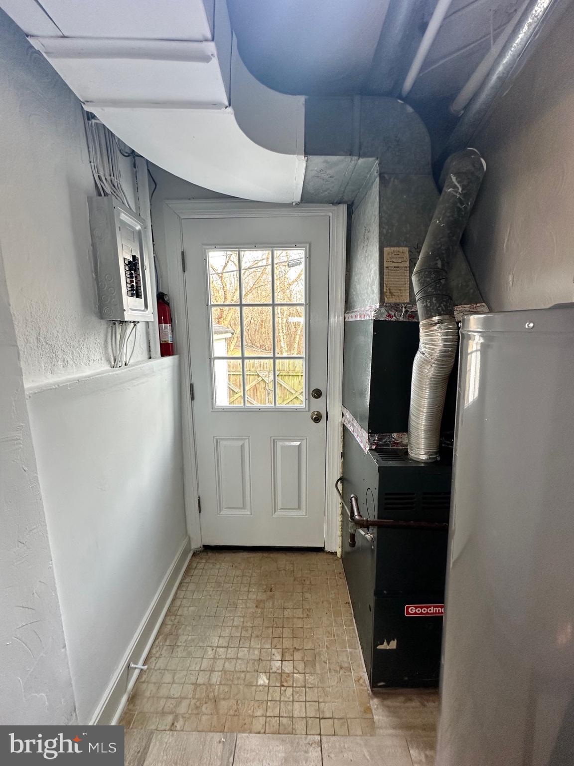 HUME SPRINGS - Residential