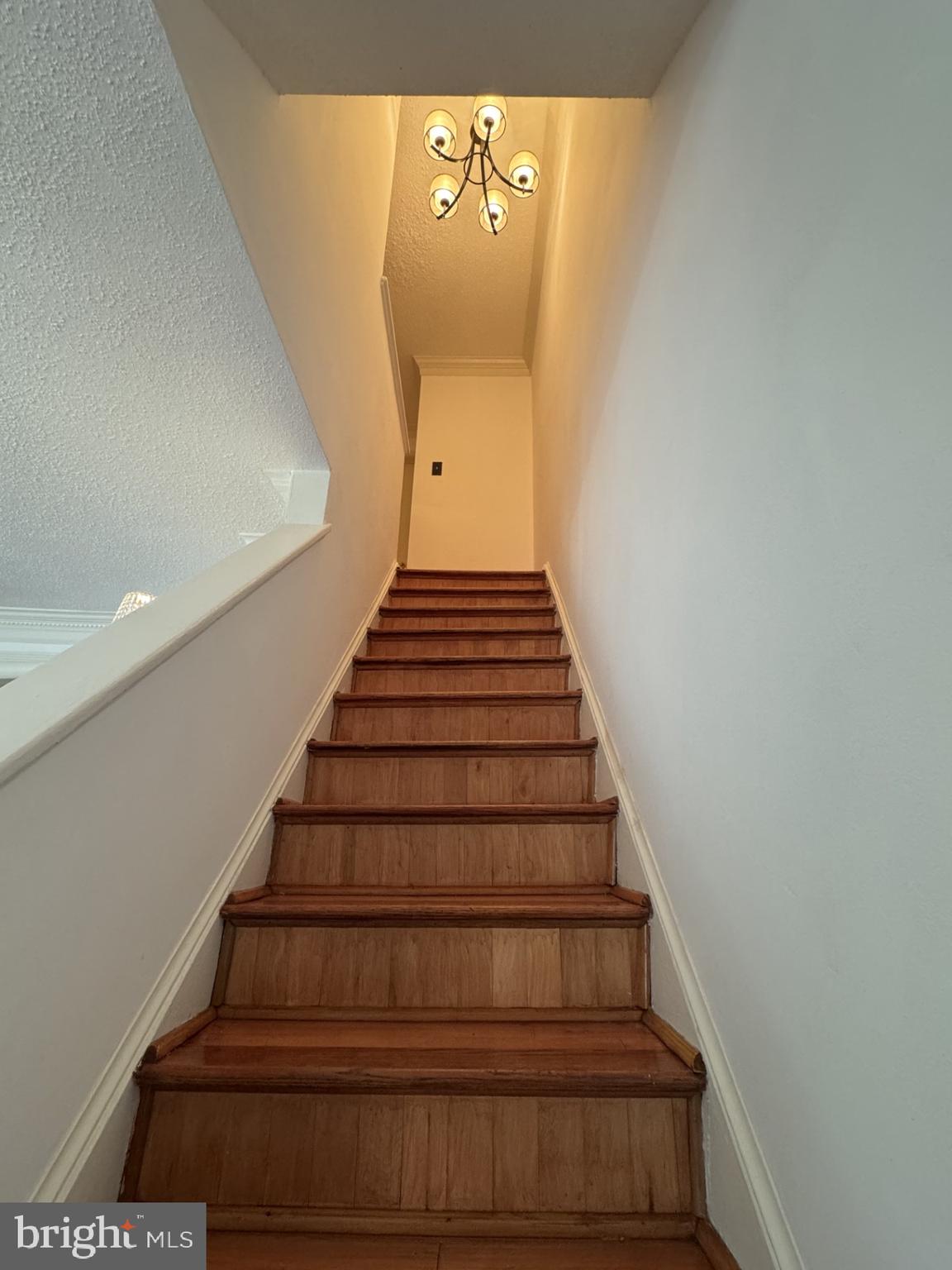 HUME SPRINGS - Residential