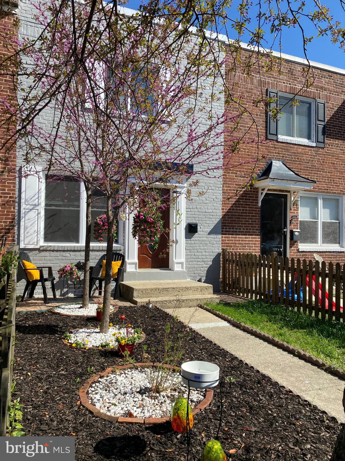 HUME SPRINGS - Residential