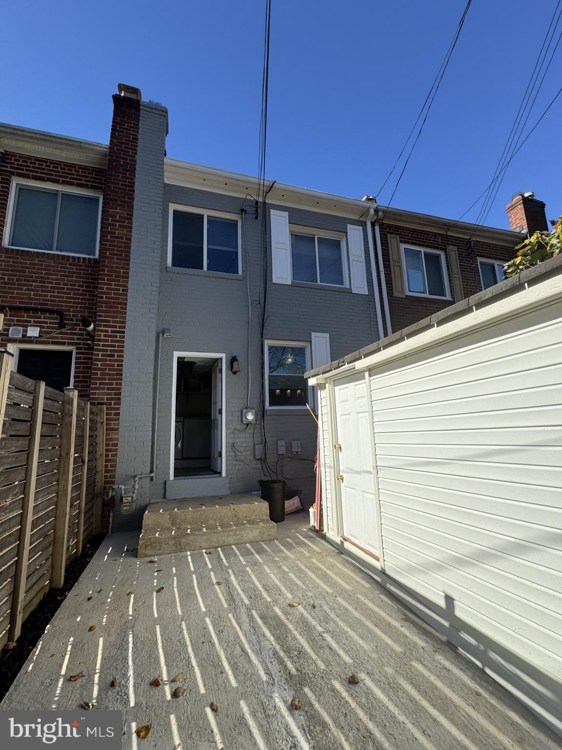 HUME SPRINGS - Residential