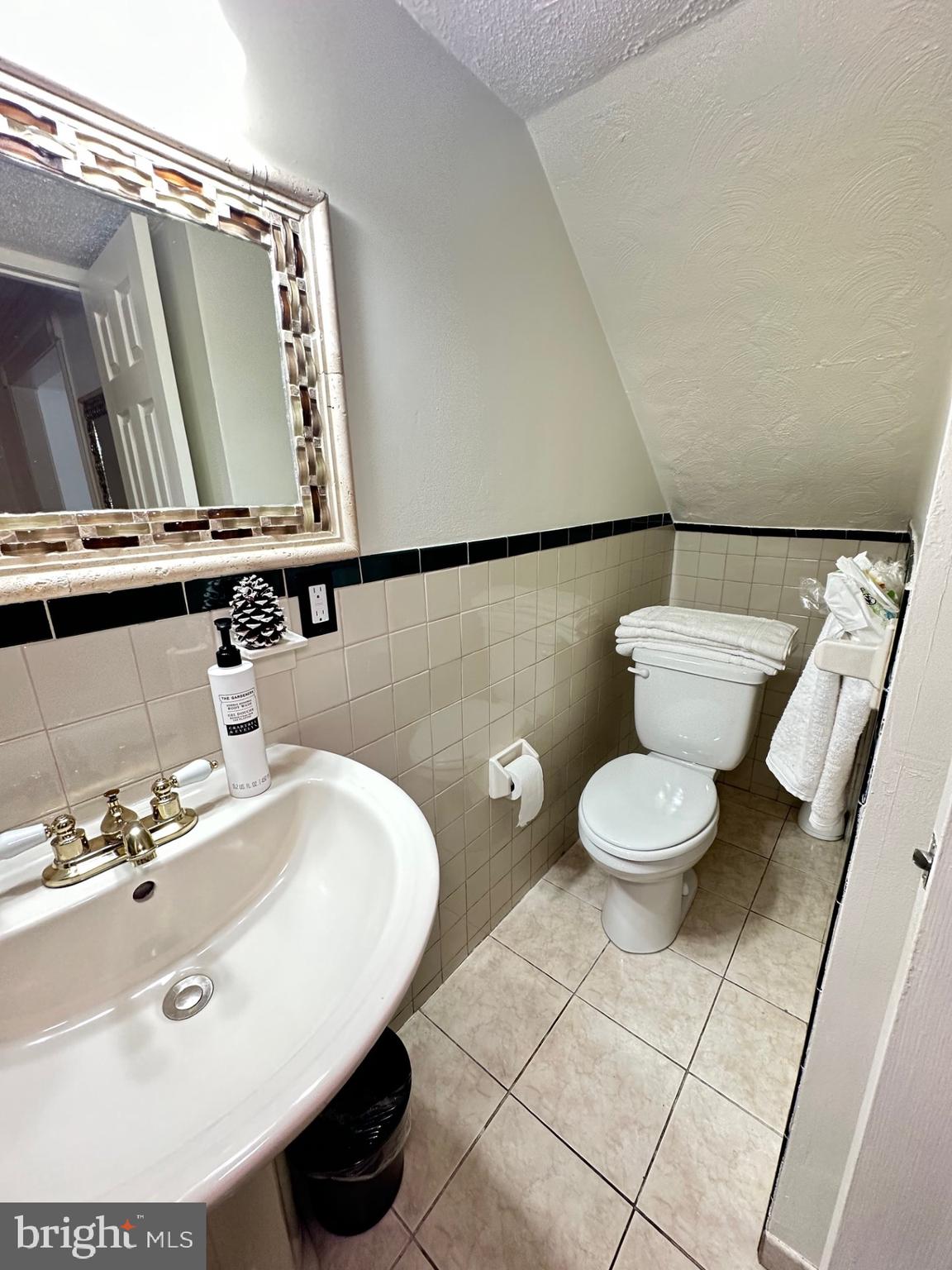 HUME SPRINGS - Residential