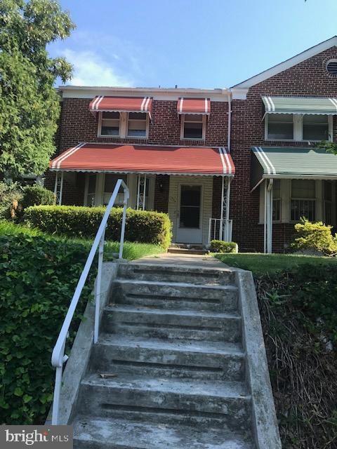 COLD SPRING NEWTOWN - Residential