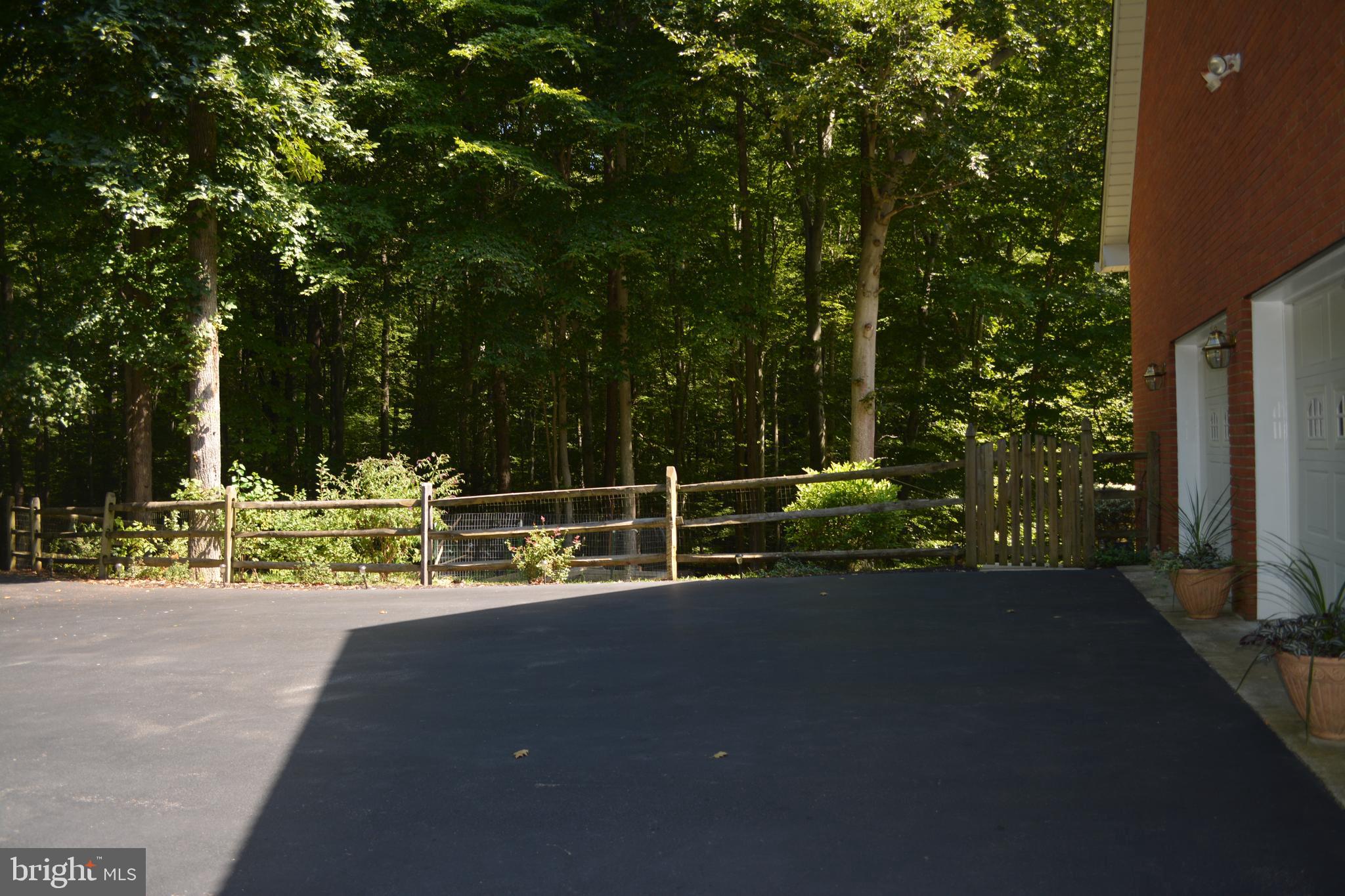 MORGANS RIDGE - Residential