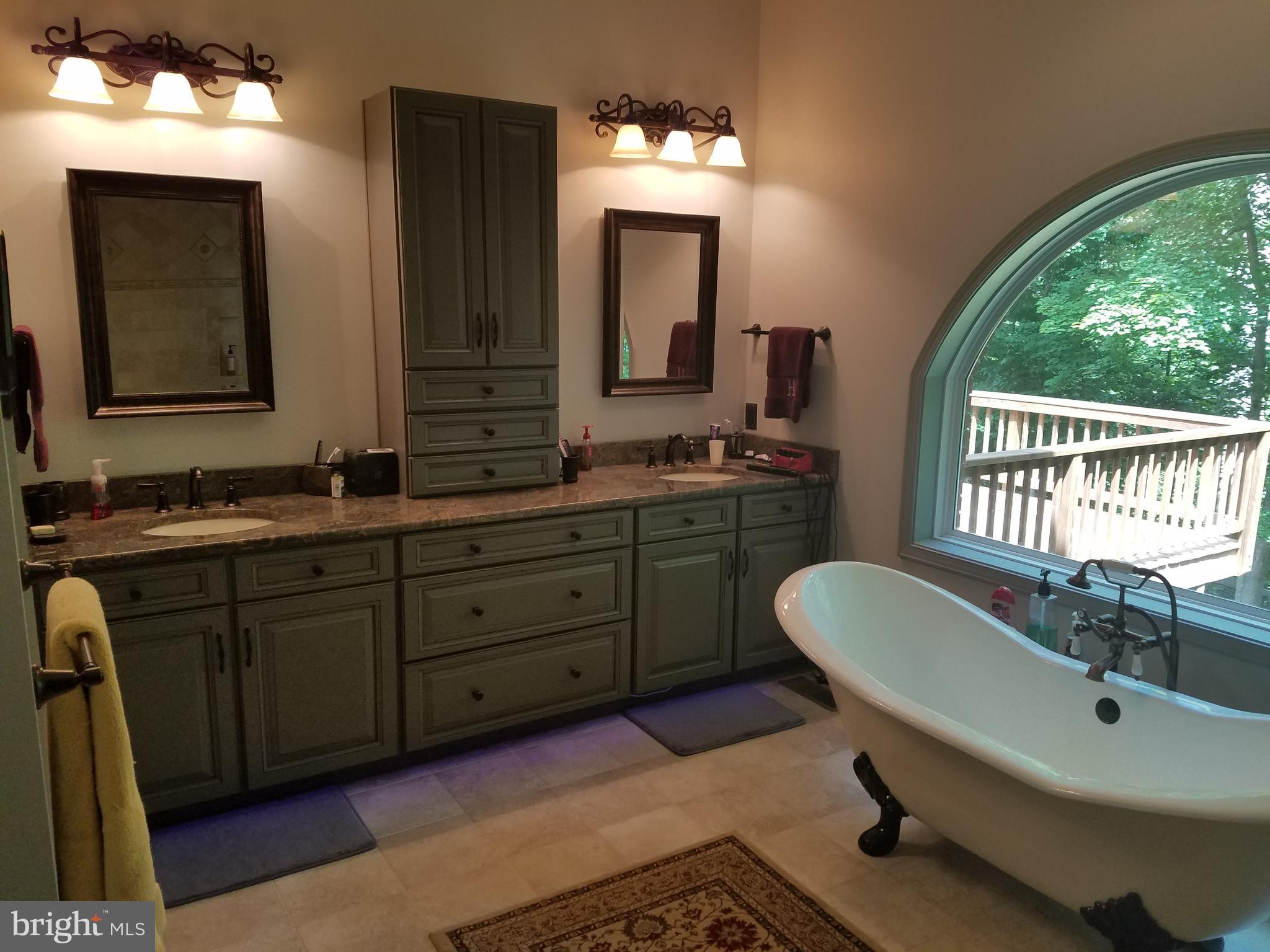 MORGANS RIDGE - Residential