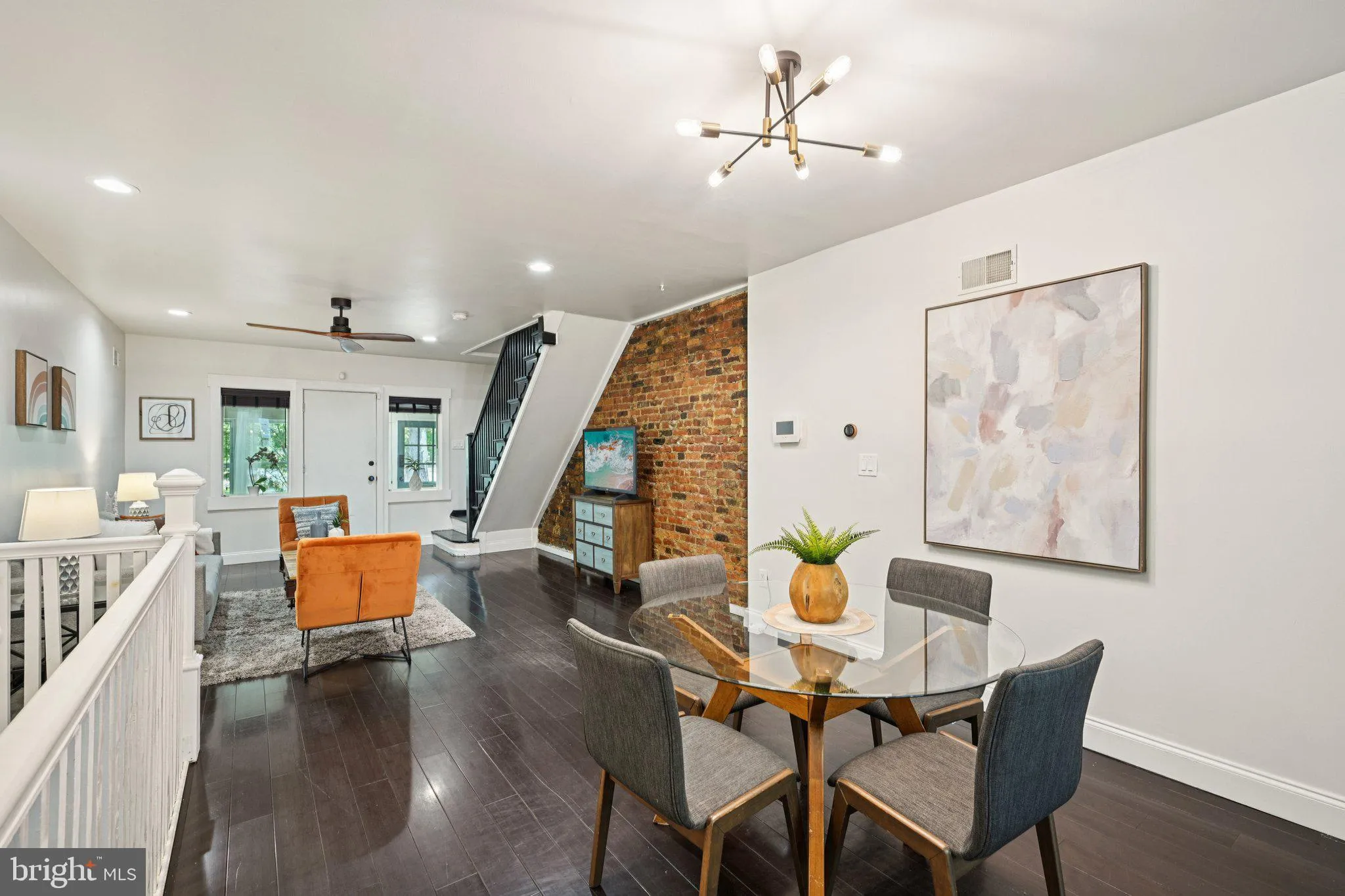 Philadelphia, Pennsylvania 19146, United States, 3 Bedrooms Bedrooms, ,2 BathroomsBathrooms,Residential,Coming Soon,161945