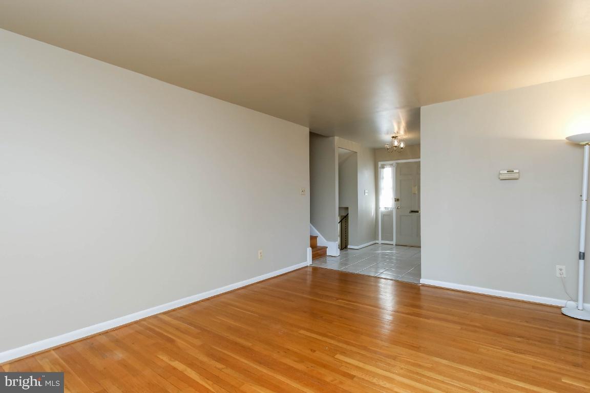 WHITFIELD WOODS - Residential