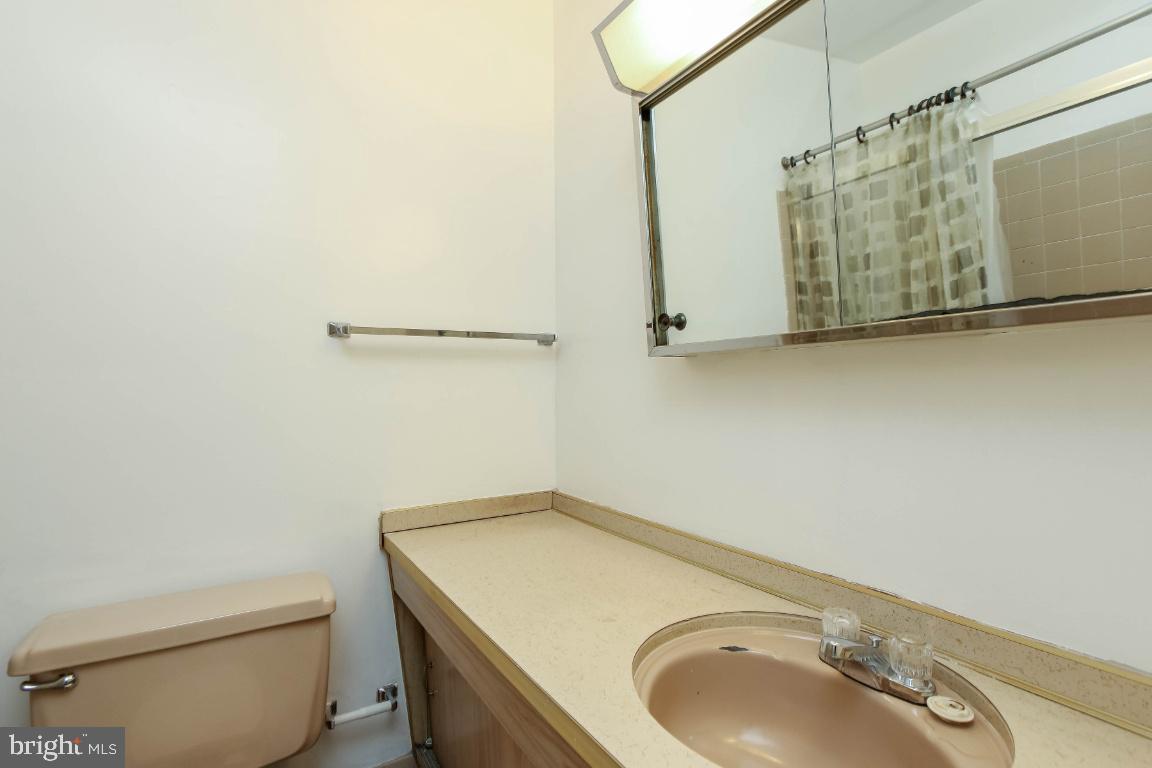 WHITFIELD WOODS - Residential