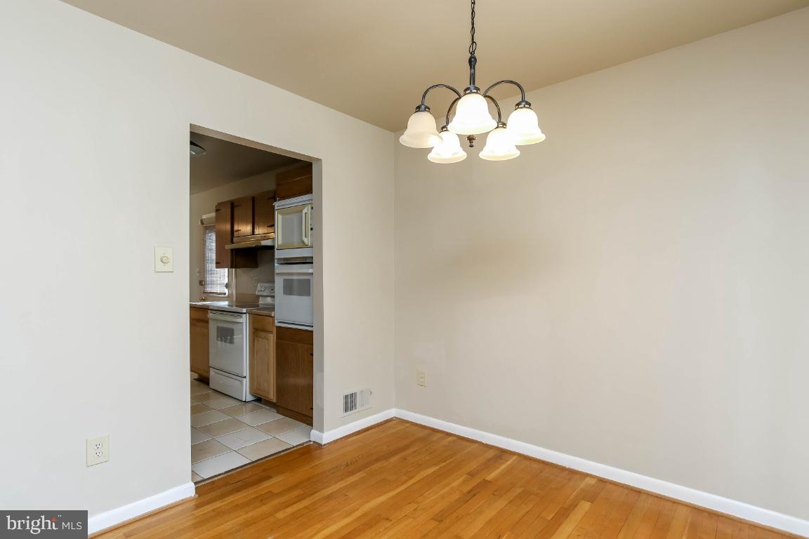 WHITFIELD WOODS - Residential