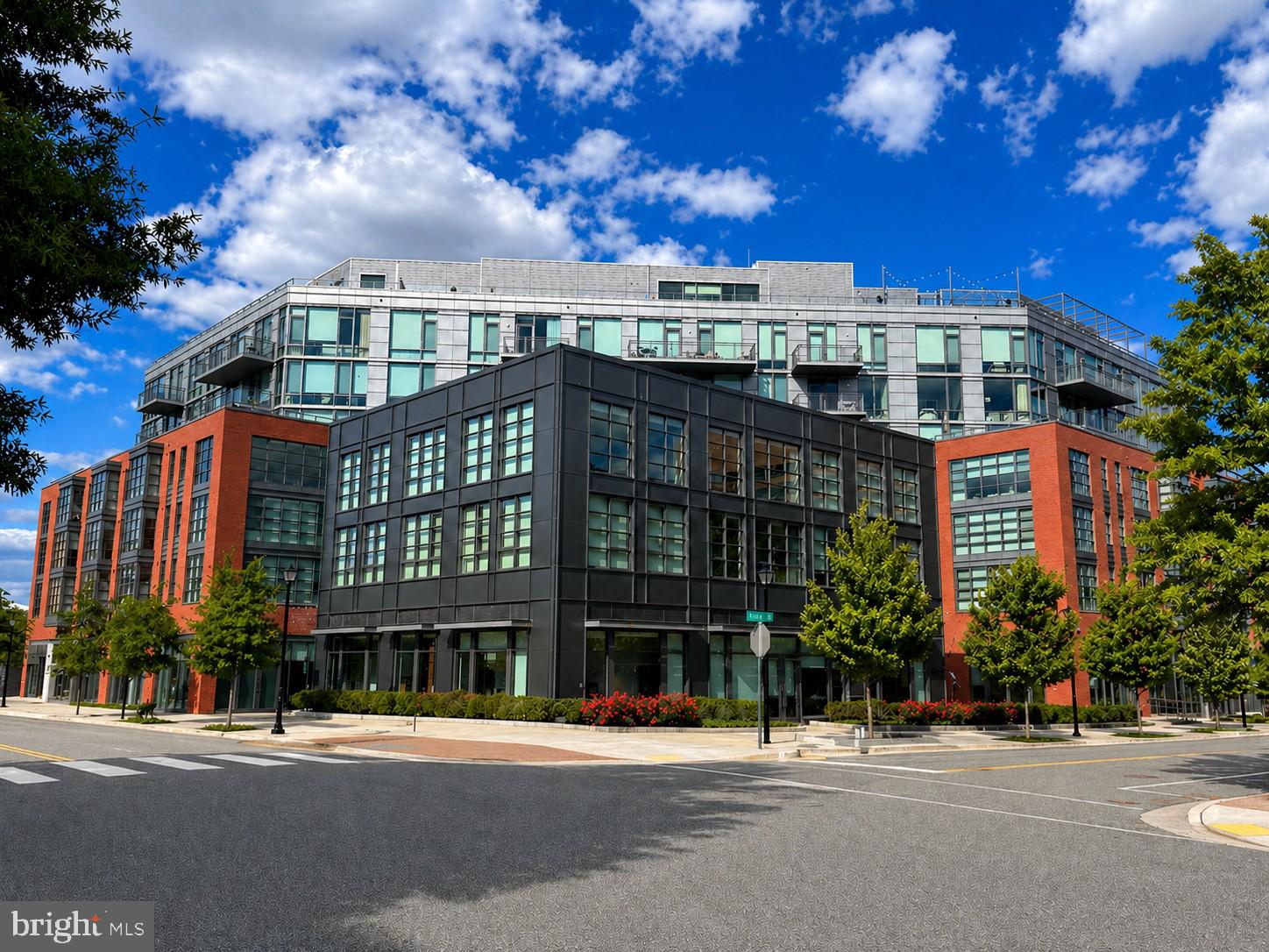 1201 N ROYAL STREET 215